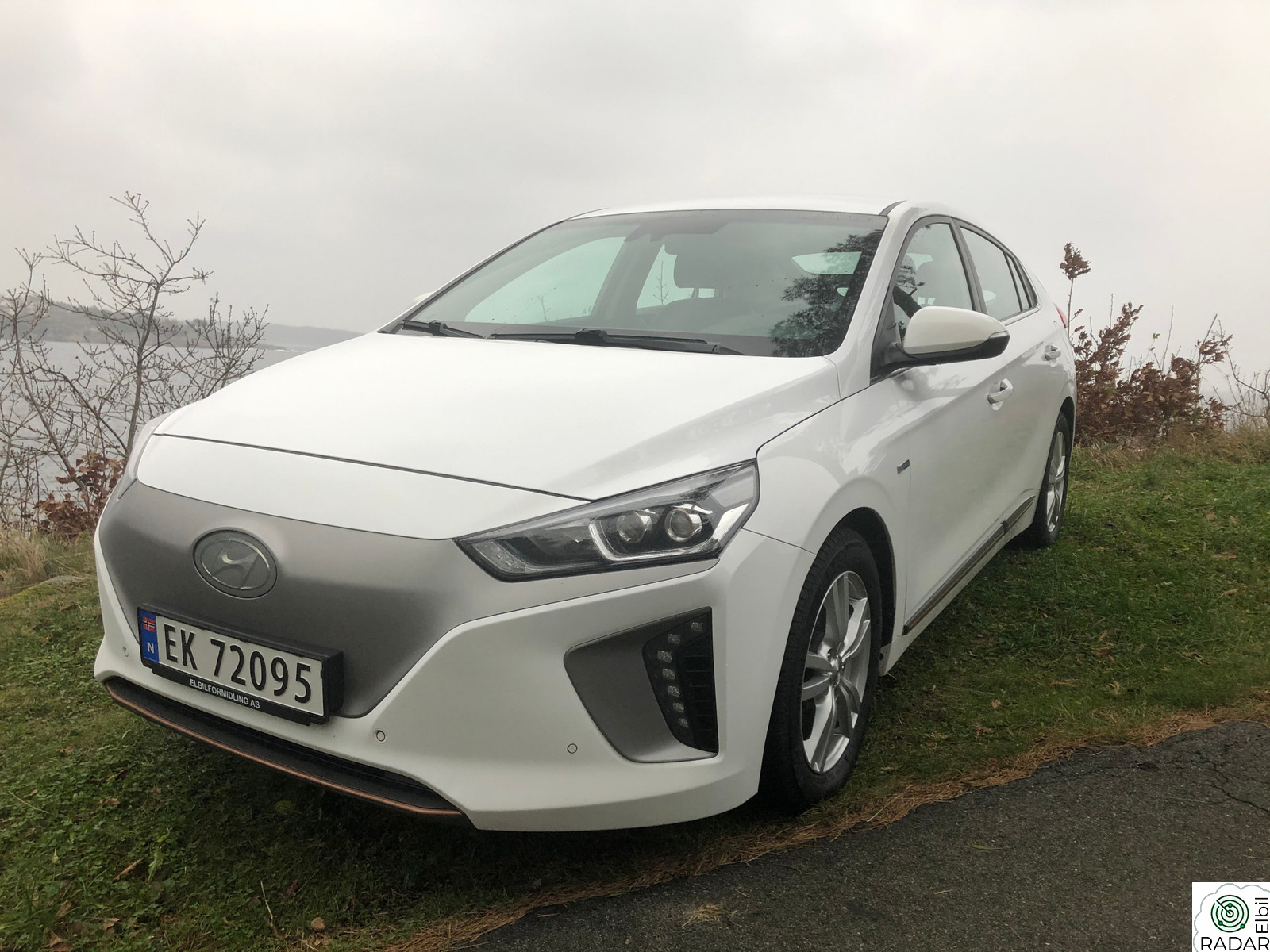 HYUNDAI IONIQ SE!Teknikk..280km.Varmep.Skinn.DAB.NAVI