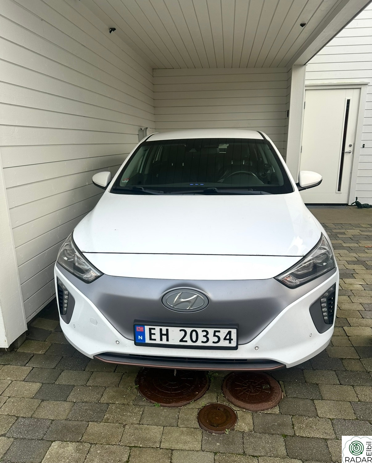 HYUNDAI IONIQ