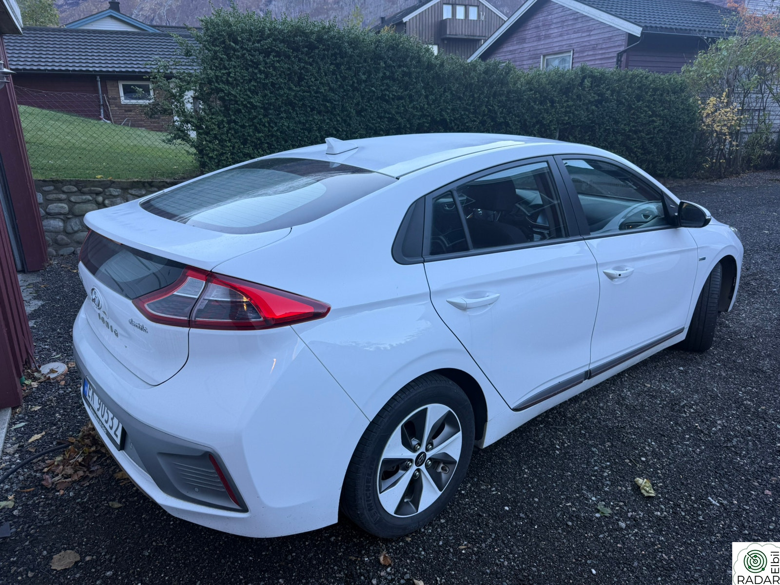 HYUNDAI IONIQ MEGET PEN BIL
