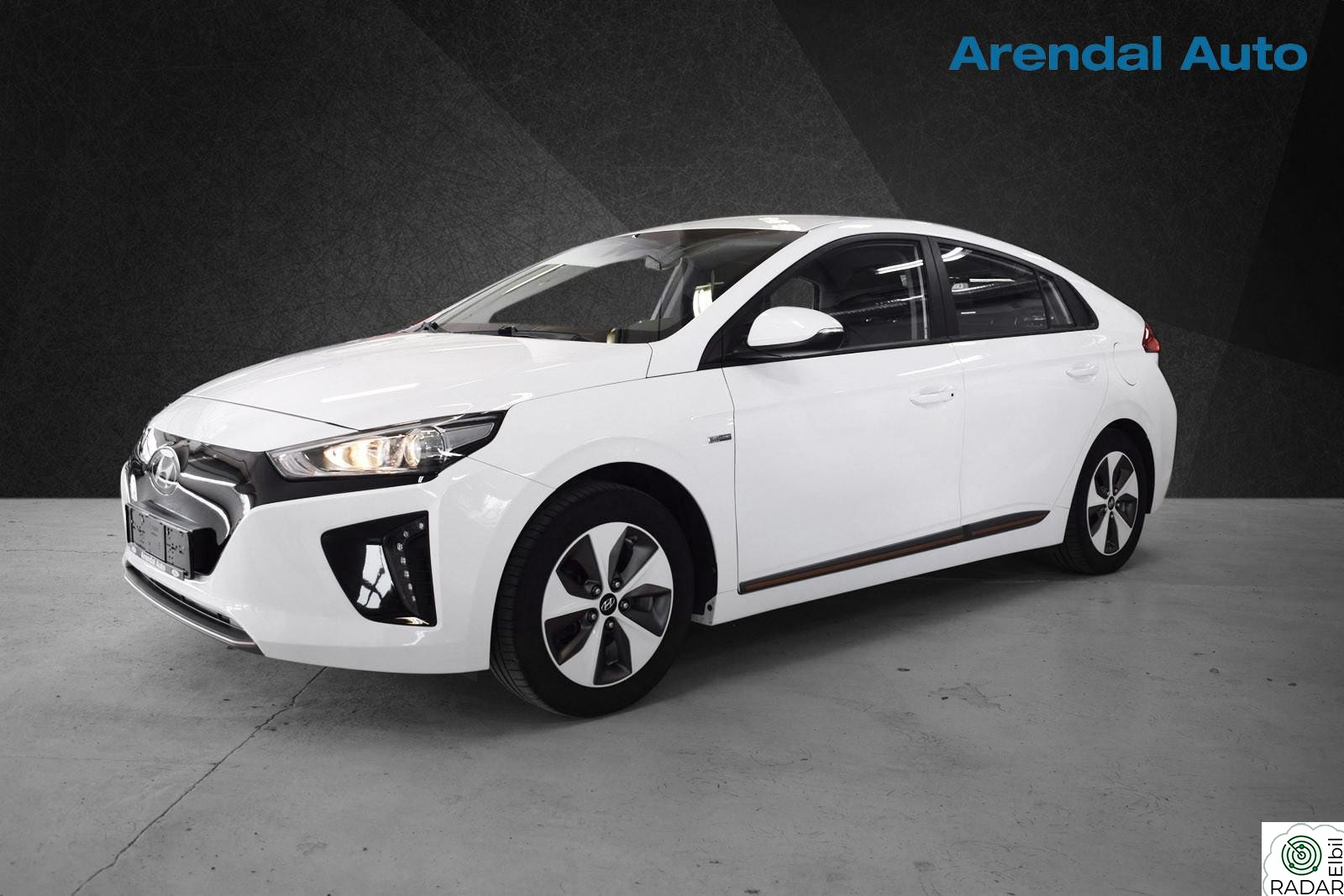 HYUNDAI IONIQ Electric/ACC/H.feste/R.kamera/Navi/Infinity/Oppv.ratt++