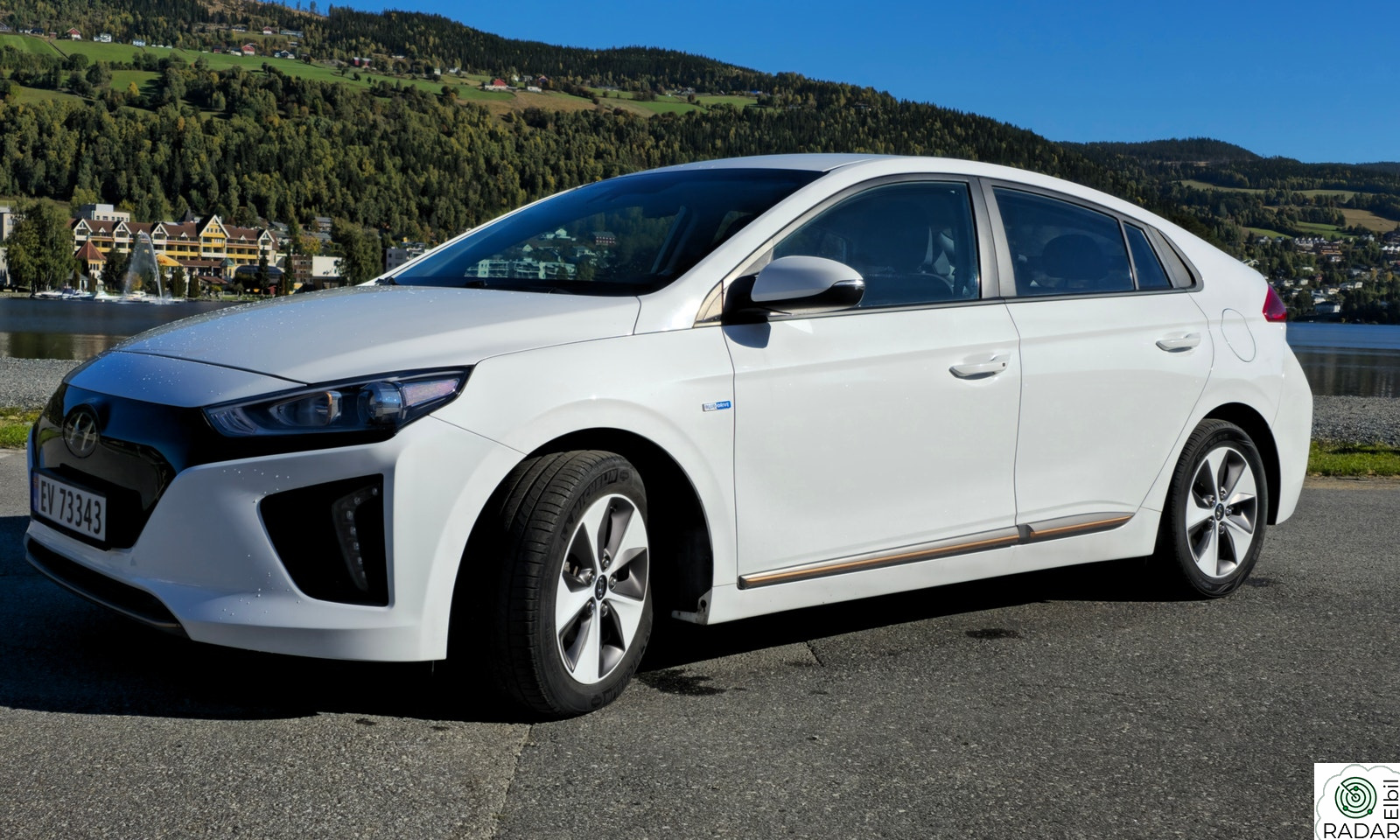 HYUNDAI IONIQ TEKNIKK/LAV KM.STAND/GODT UTSTYRT
