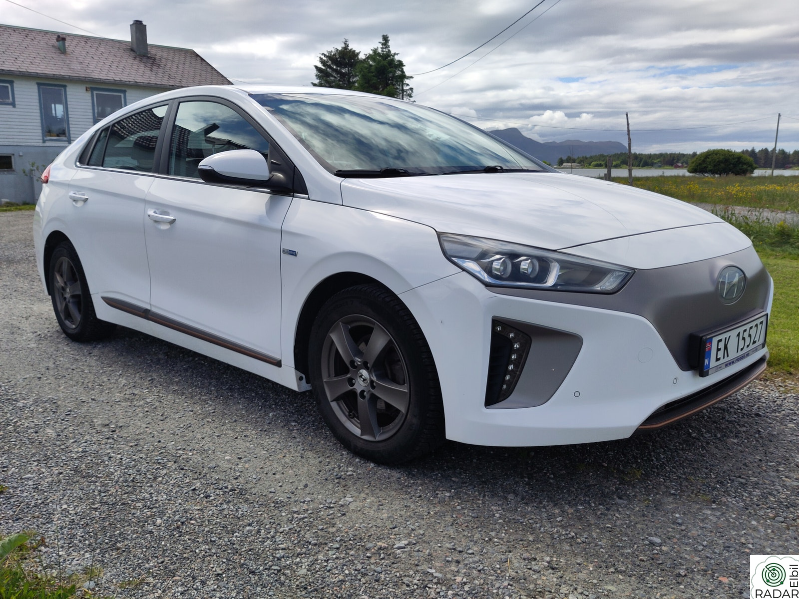 HYUNDAI IONIQ Teknikk