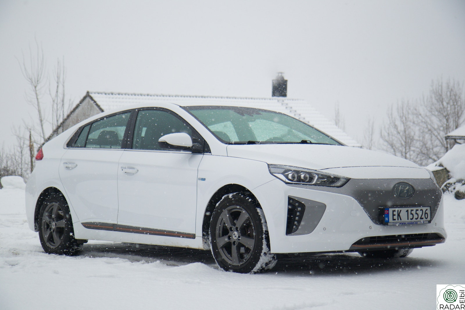 HYUNDAI IONIQ Teknikk