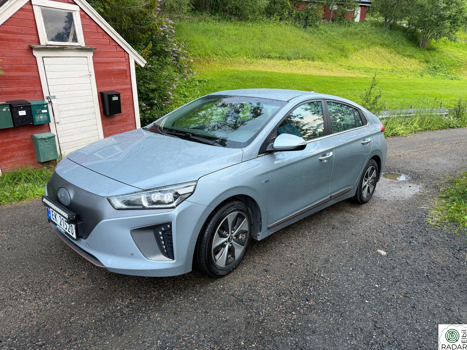 HYUNDAI IONIQ