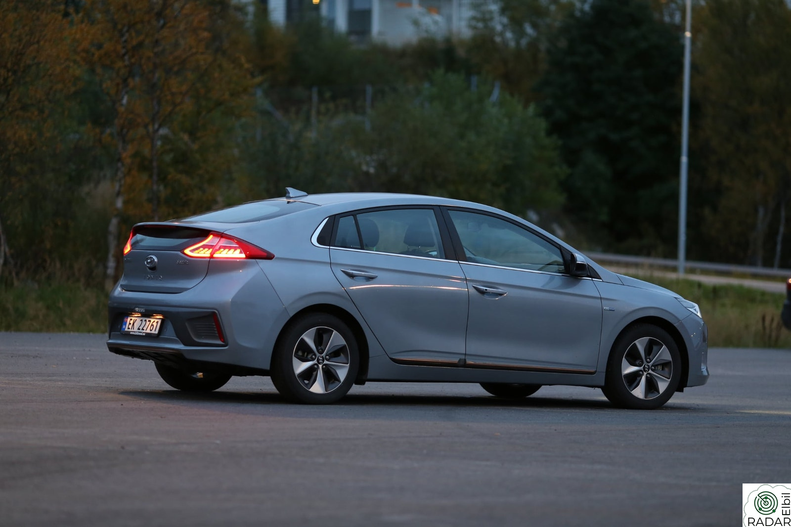 HYUNDAI IONIQ Teknikk