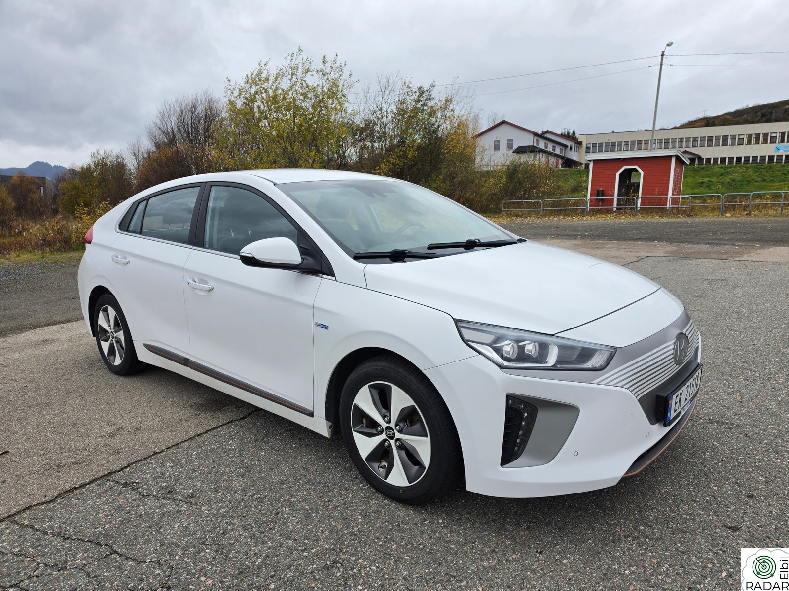 HYUNDAI IONIQ Teknikk