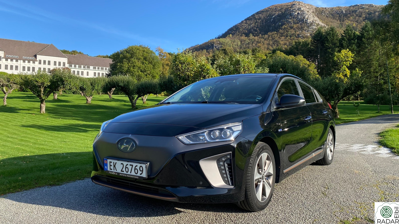 HYUNDAI IONIQ