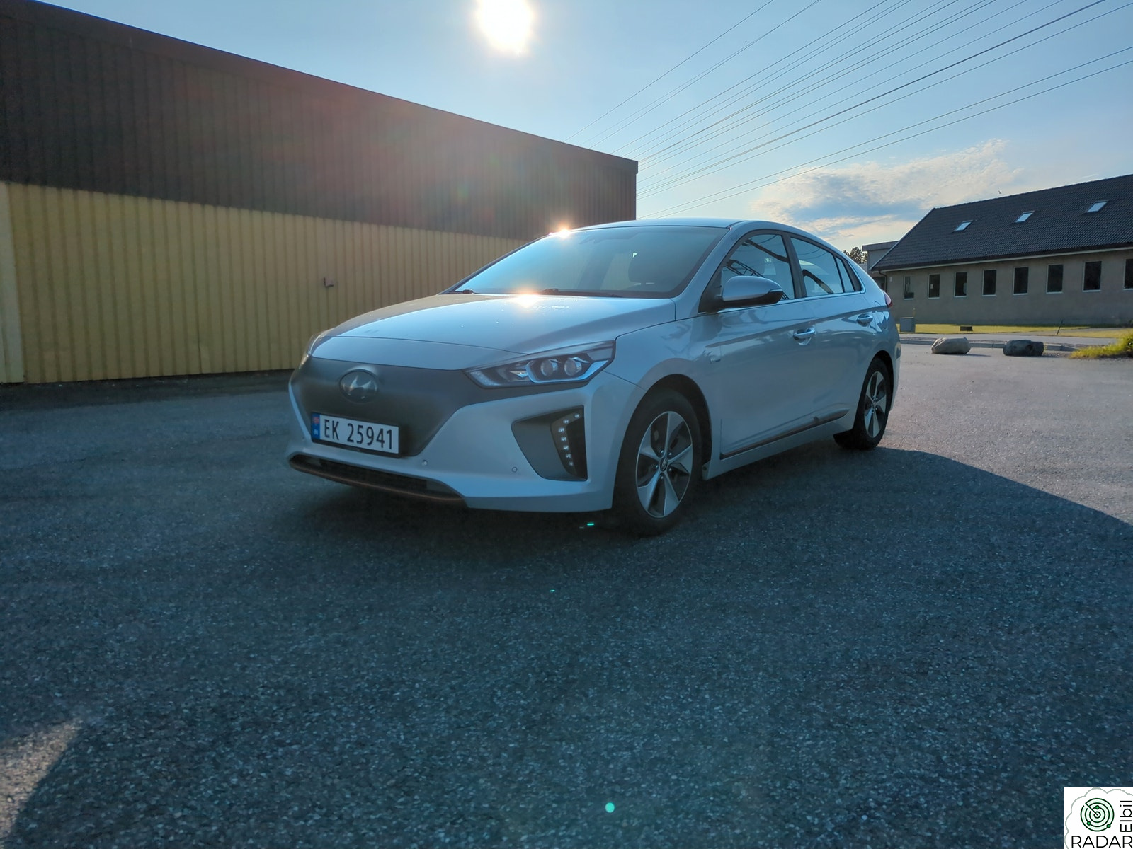 HYUNDAI IONIQ Teknikk