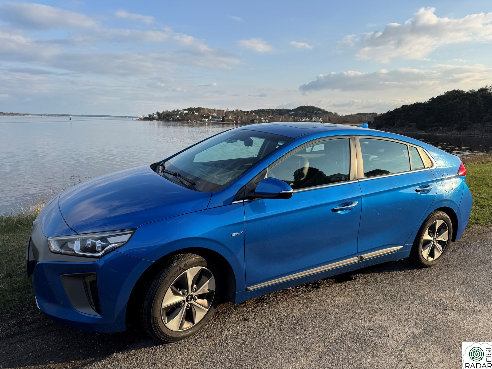 HYUNDAI IONIQ Teknikk