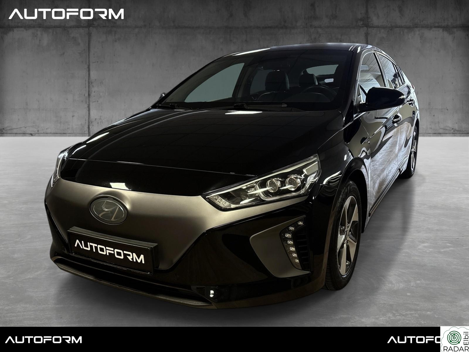 HYUNDAI IONIQ Teknikk - Skinn . Oppvarmet ratt, Komplett service.