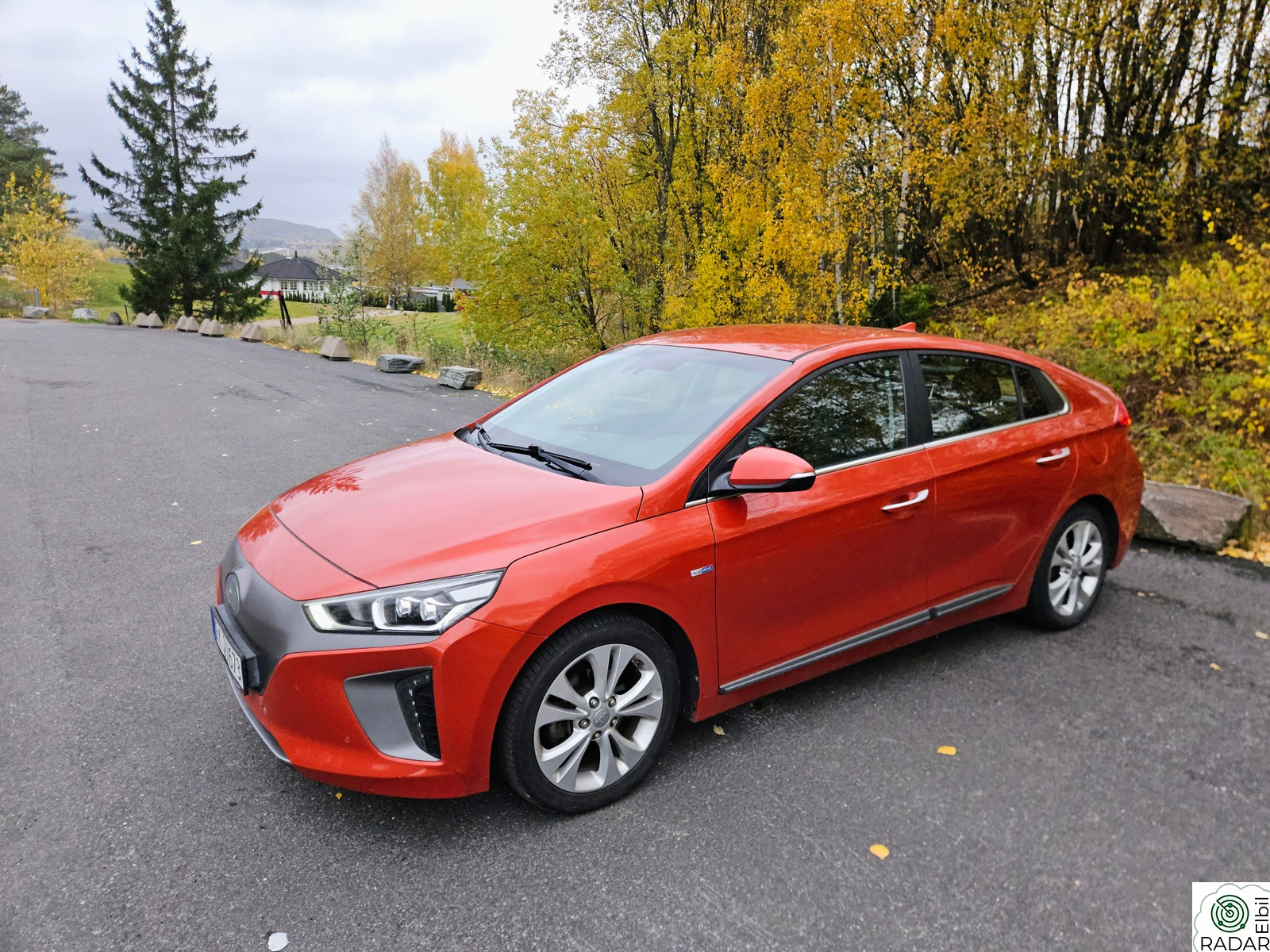 HYUNDAI IONIQ Teknikk