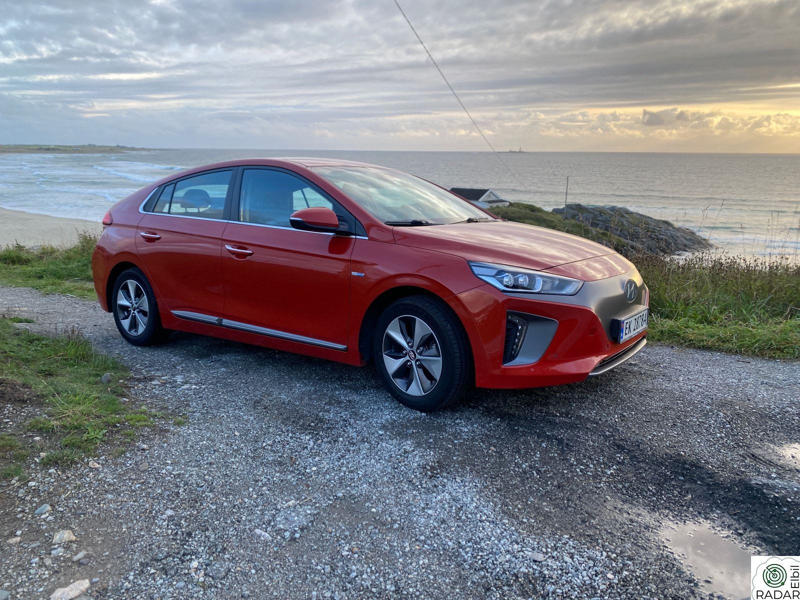 HYUNDAI IONIQ Teknikk