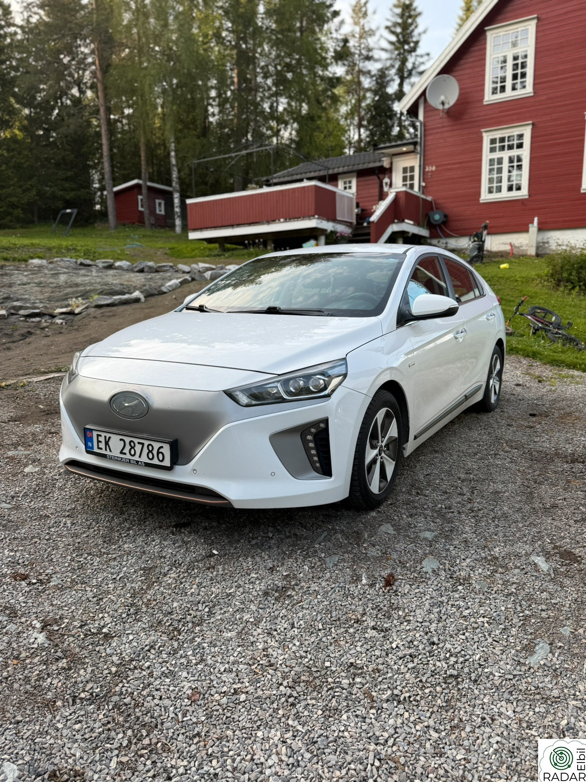 HYUNDAI IONIQ Teknikk