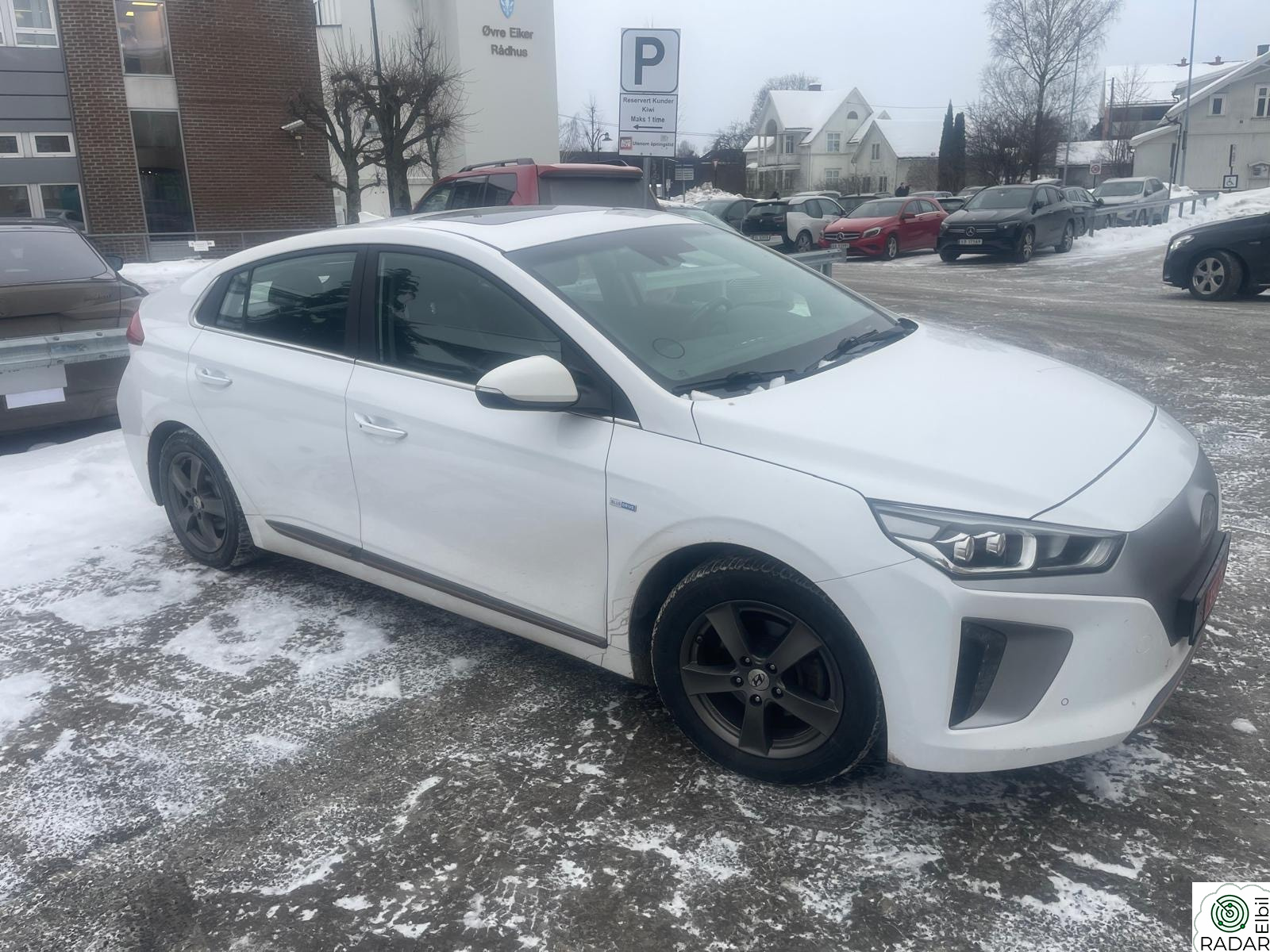 HYUNDAI IONIQ Teknikk