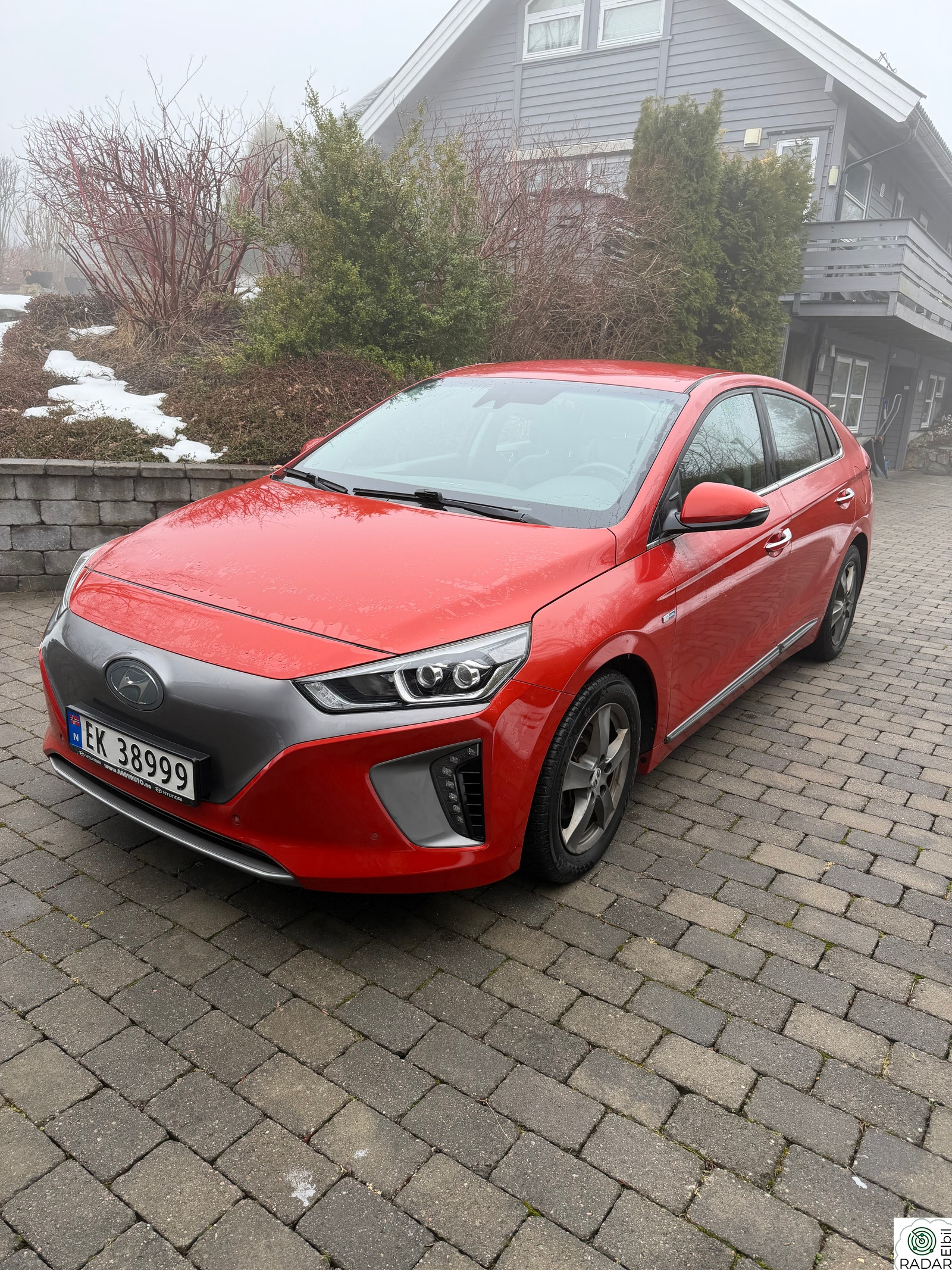 HYUNDAI IONIQ