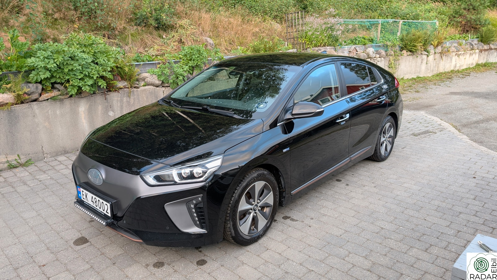 HYUNDAI IONIQ Teknikk