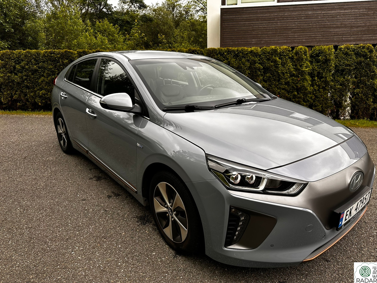 HYUNDAI IONIQ Teknikk
