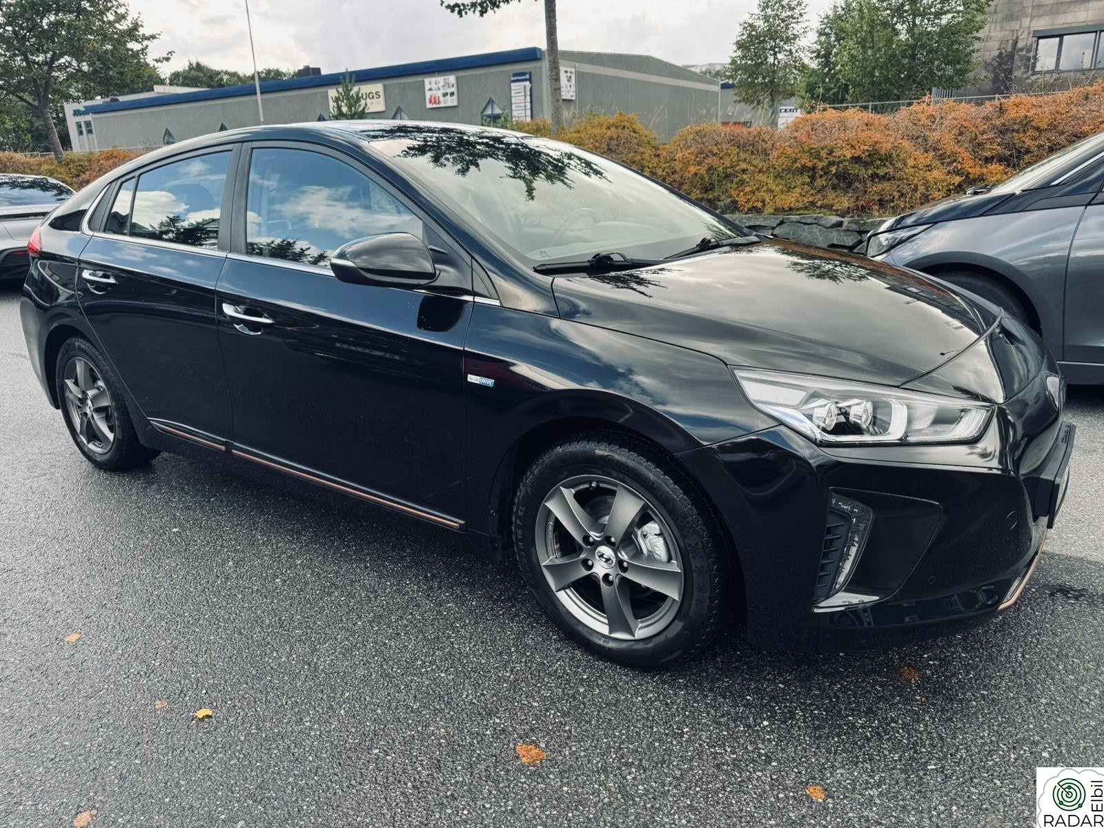 HYUNDAI IONIQ 280 KM/SKINN/EL.SETER/KAMERA/NAVI/ACC/TOPPUTSTYRT/S+V++