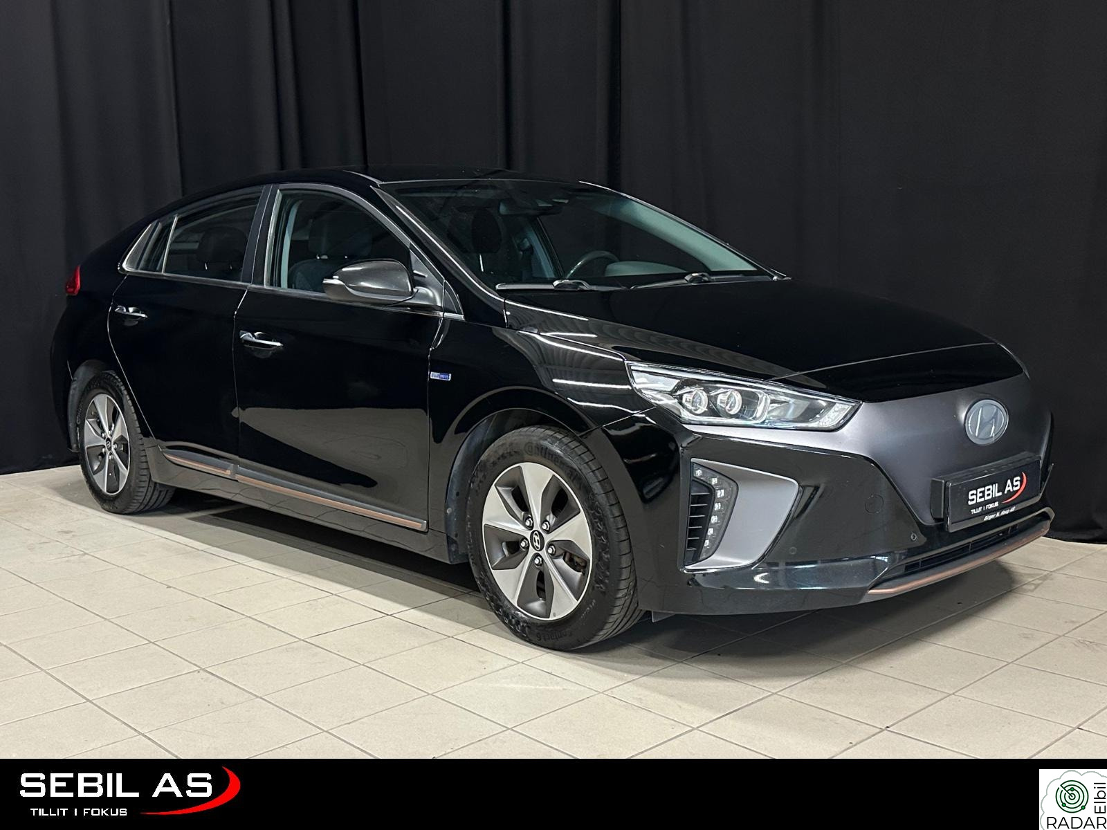 HYUNDAI IONIQ 280 km 1EIER/INFINITY/NAVI/R.KAM/ACC++