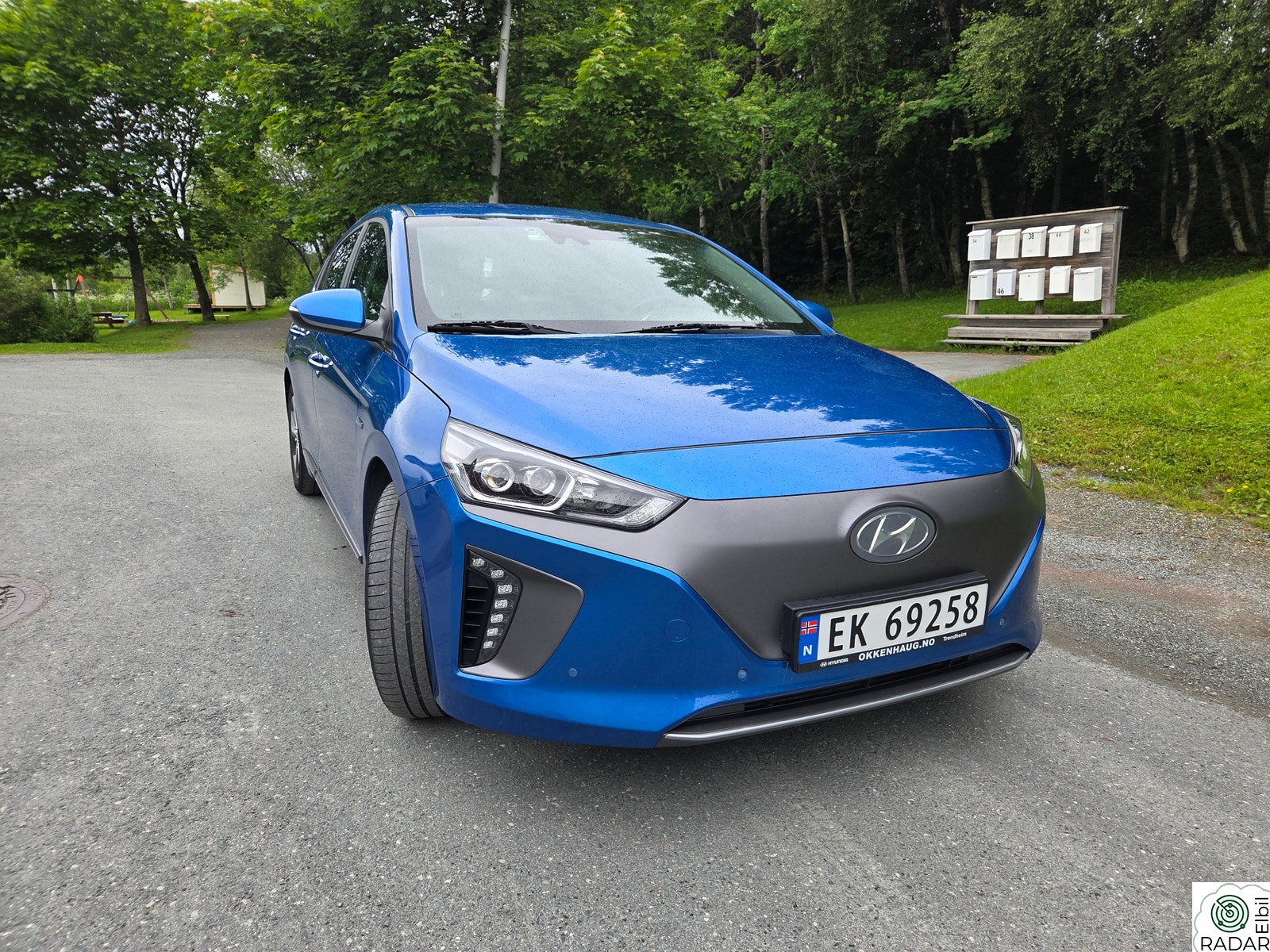 HYUNDAI IONIQ