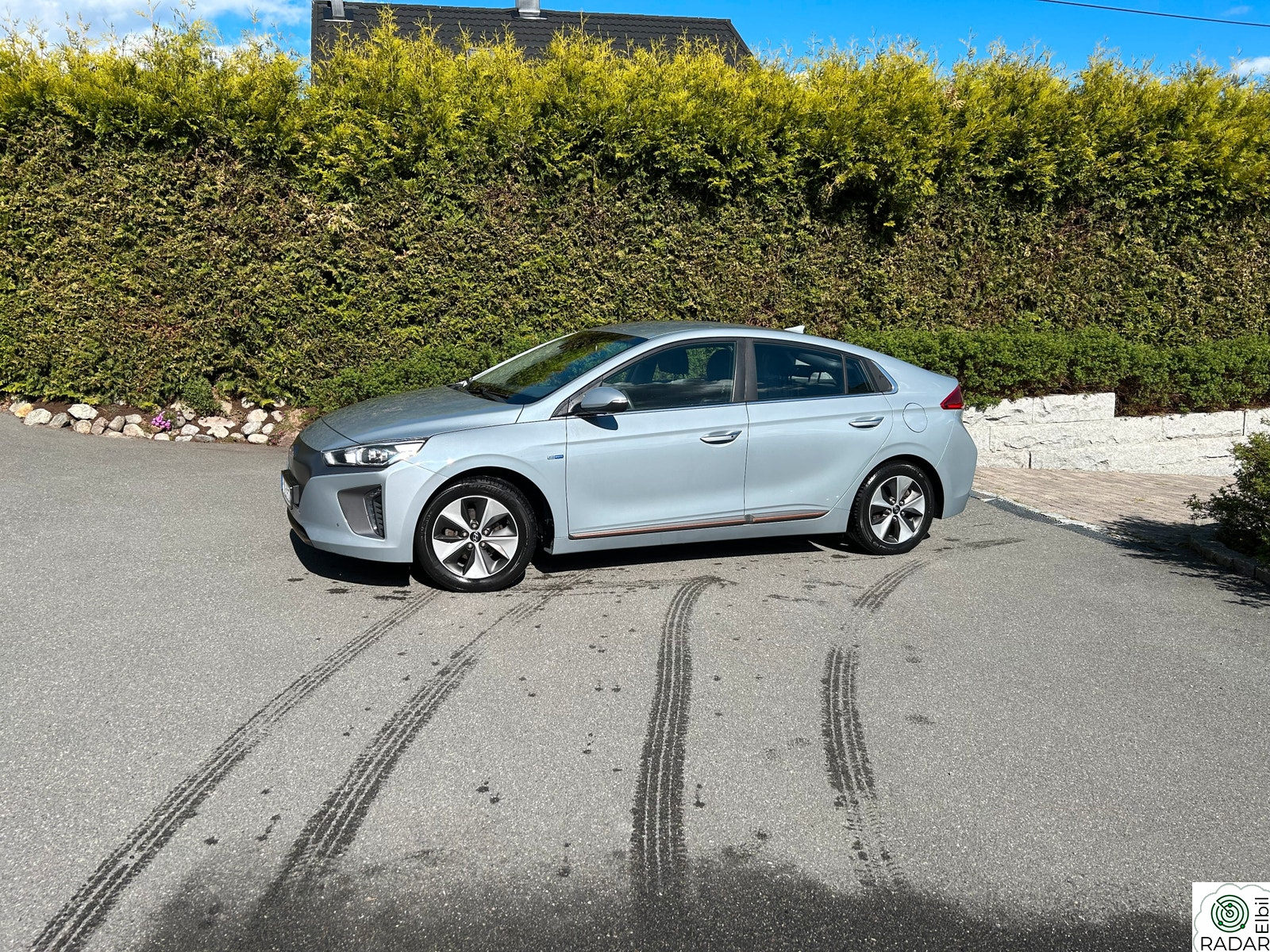 HYUNDAI IONIQ Teknikk