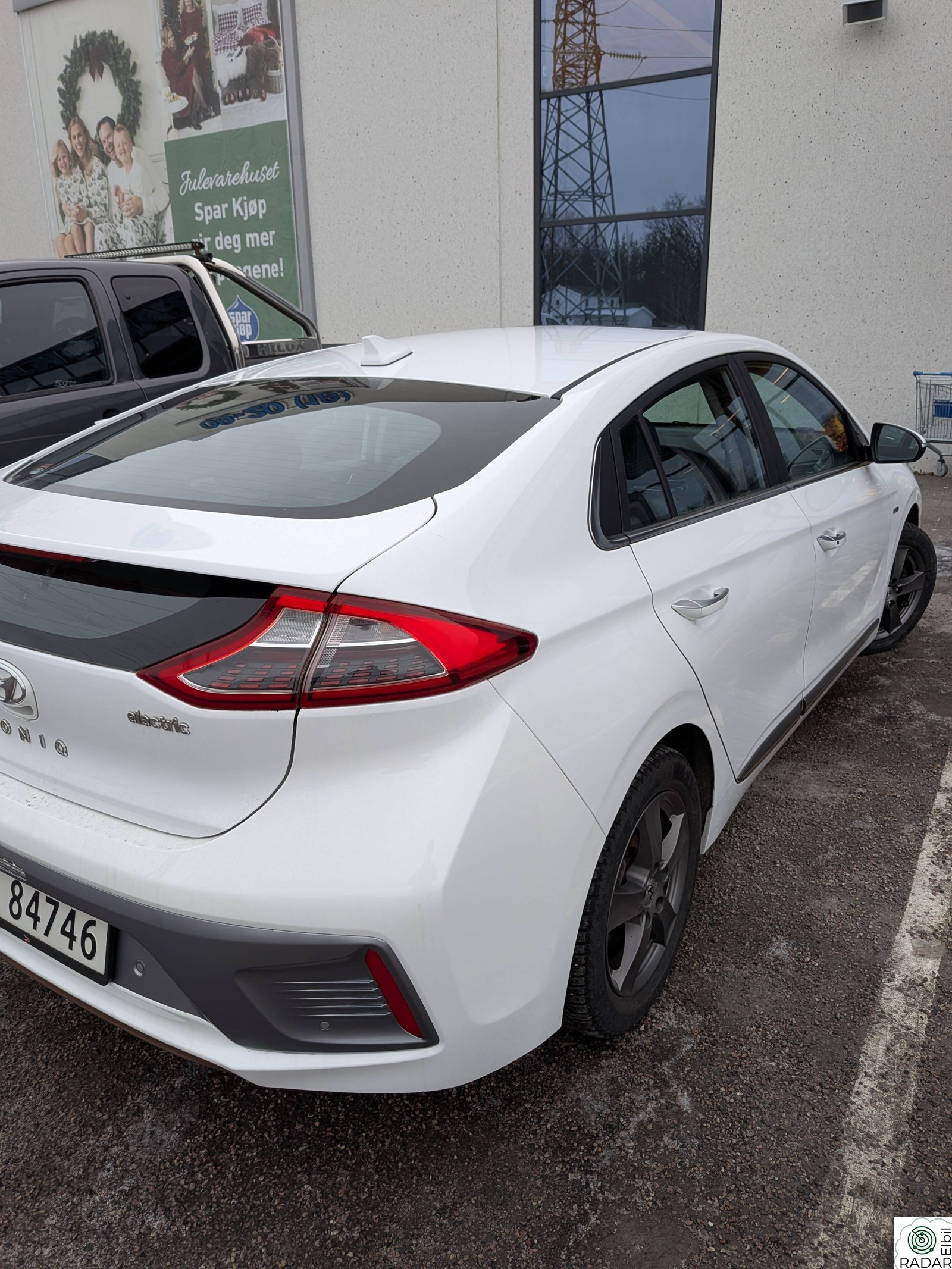 HYUNDAI IONIQ Ioniq E. Tekn. | Soltak | Skinn m/kjøling | EU jan 2028