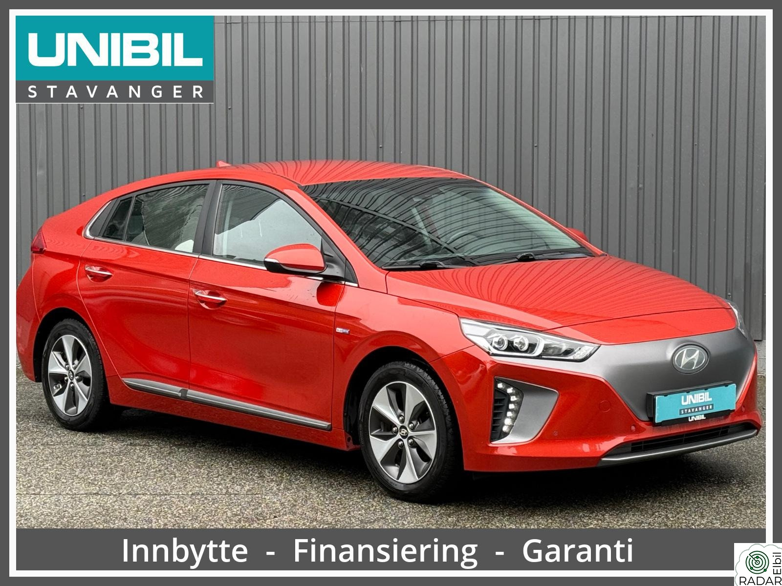 HYUNDAI IONIQ 280km CarPlay Kamera ACC Infinity Memory Ny service