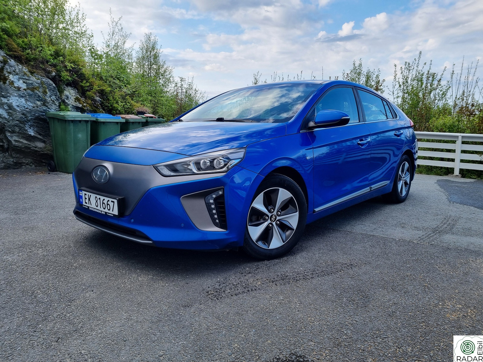 HYUNDAI IONIQ Teknikk