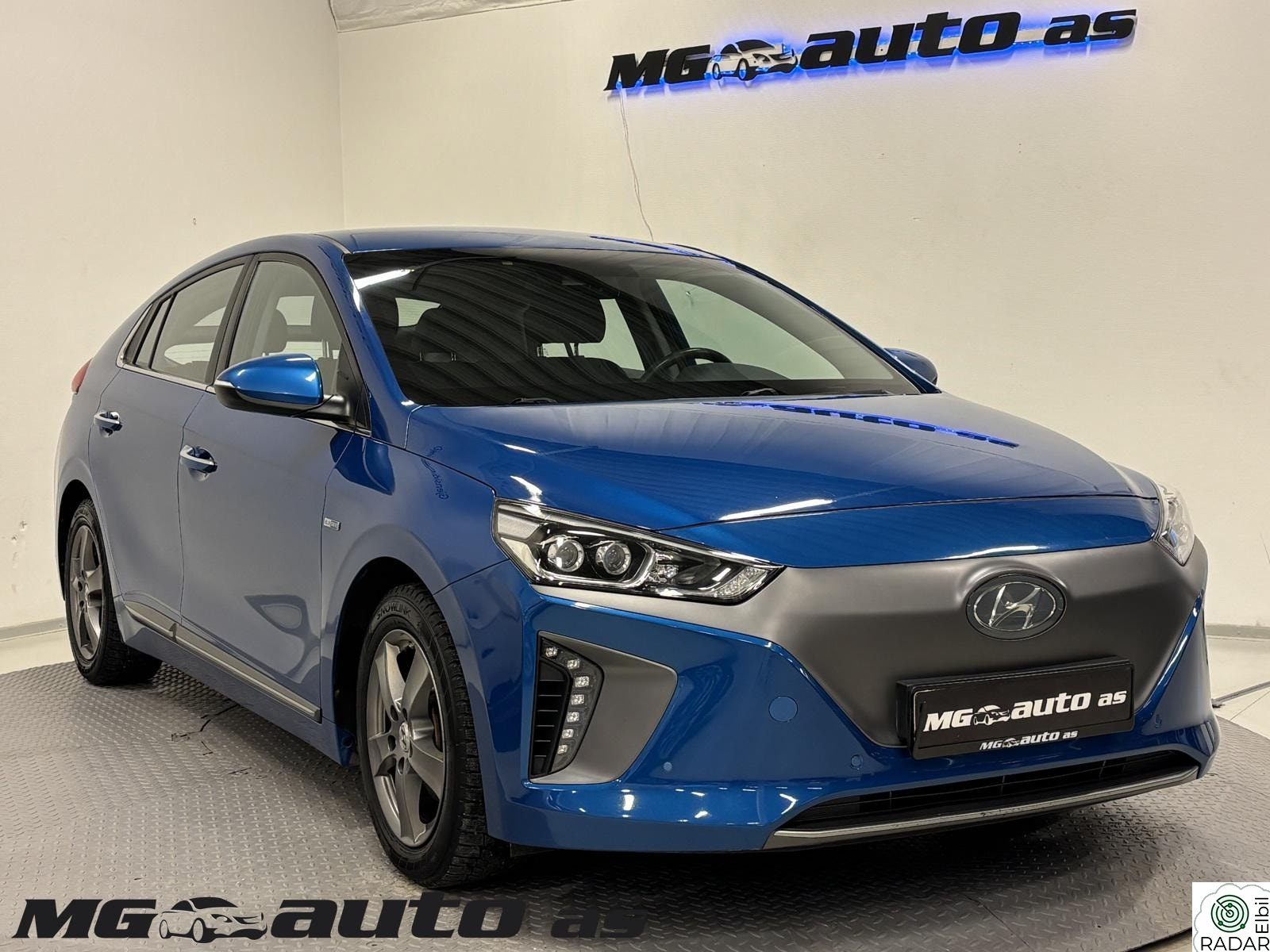 HYUNDAI IONIQ ADAP.CRUISE*NAVI*RYGGEKAMERA*EL.SETE*FILSKIFTE*NY EU!