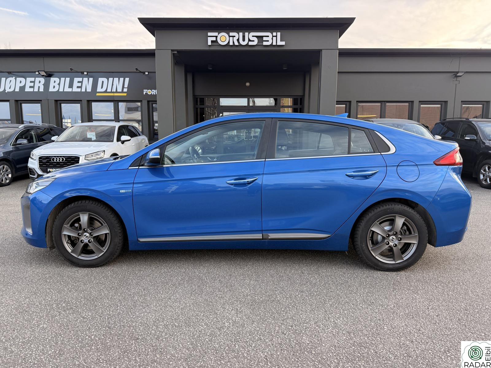 HYUNDAI IONIQ Topp utstyrt/Infinity /Skinn /Carplay /Kjøling /EU 2028