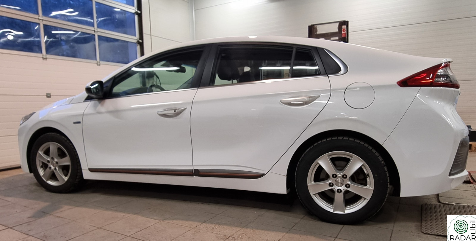 HYUNDAI IONIQ Teknikk  Blue drive