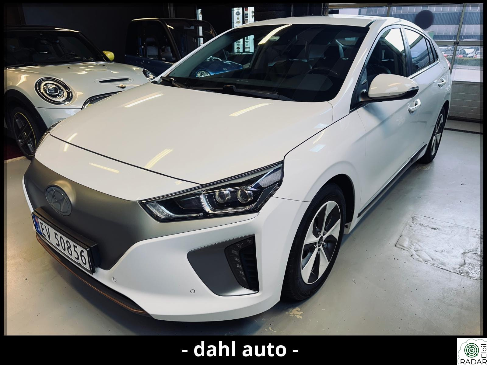HYUNDAI IONIQ EL/AUT/SKINN/DAB/SOLTAK/R-KAM/NAVI/EU-OK 10/28!!!