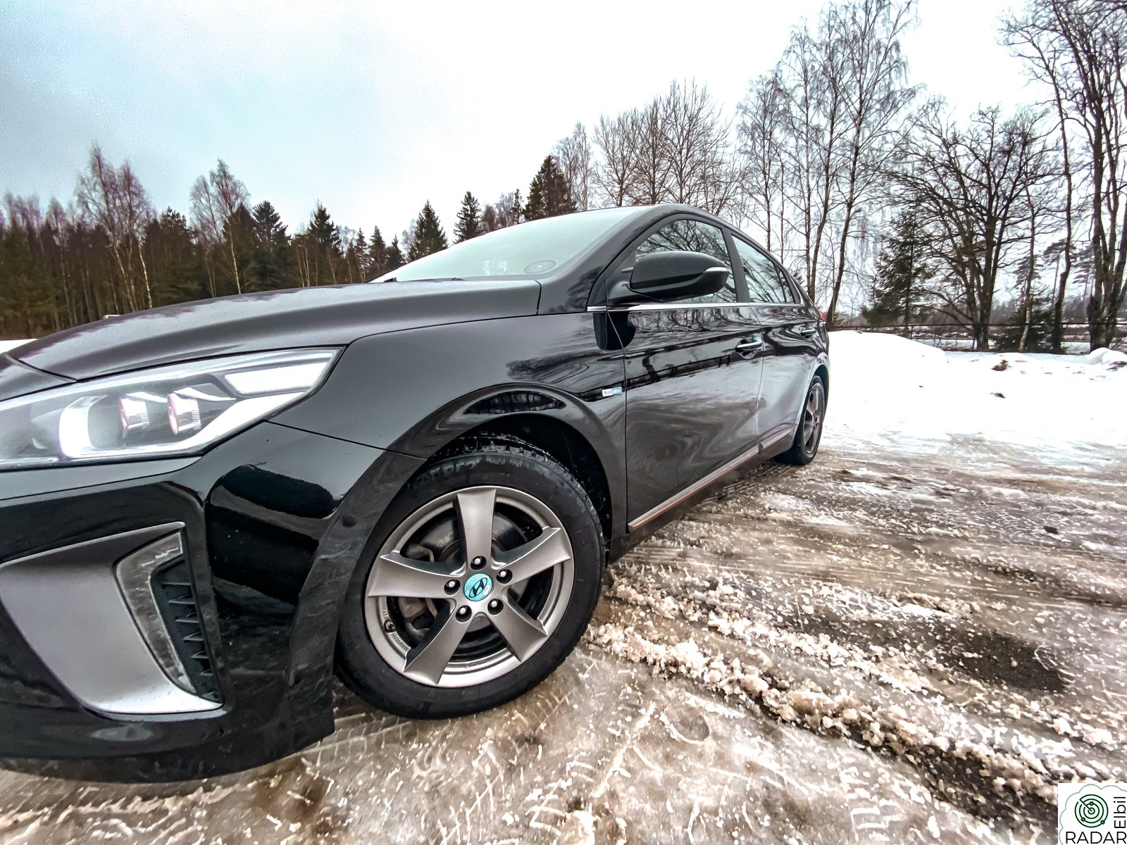 HYUNDAI IONIQ Teknikk