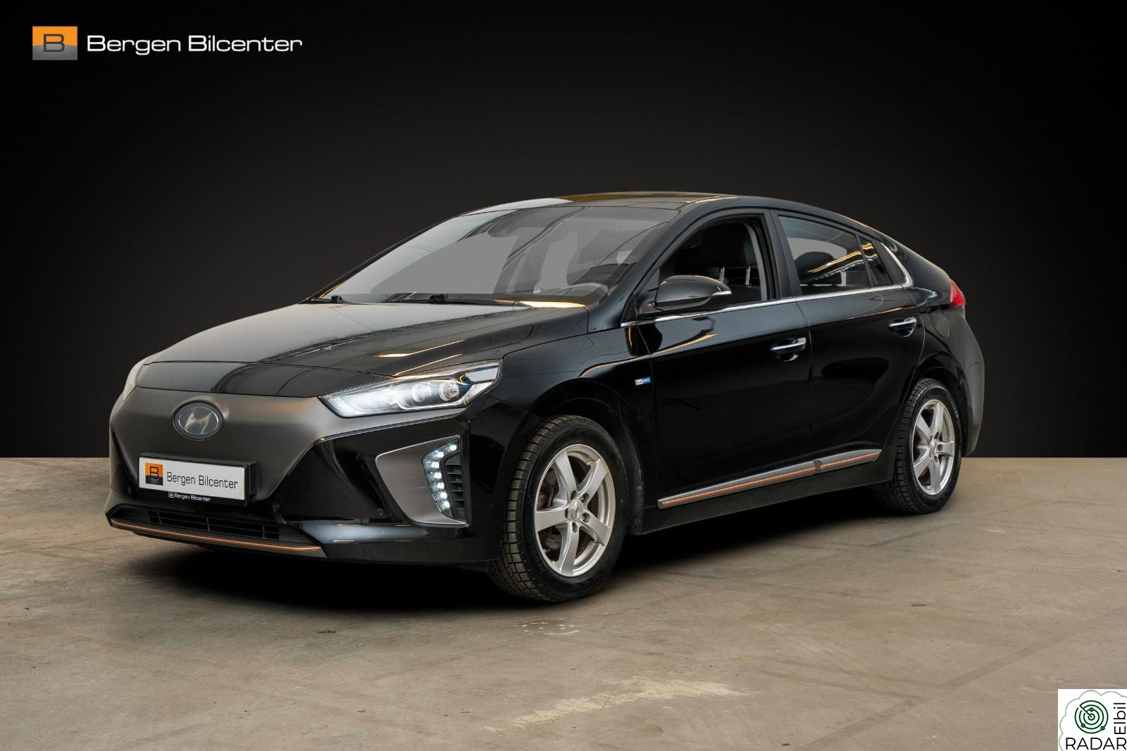 HYUNDAI IONIQ Infinity Skinn Adaptiv-cruise Soltak Ryggekamera