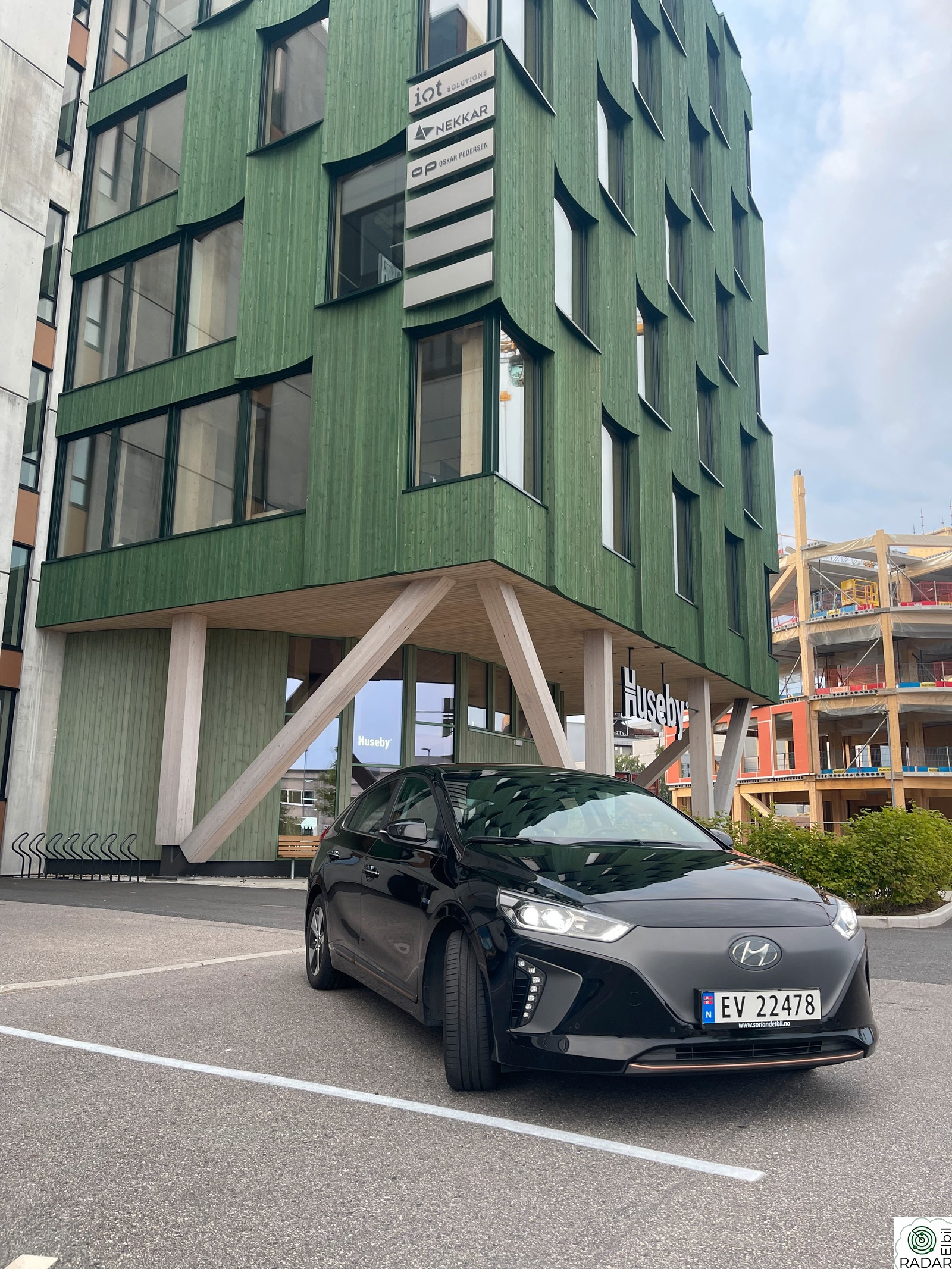 HYUNDAI IONIQ Teknikk