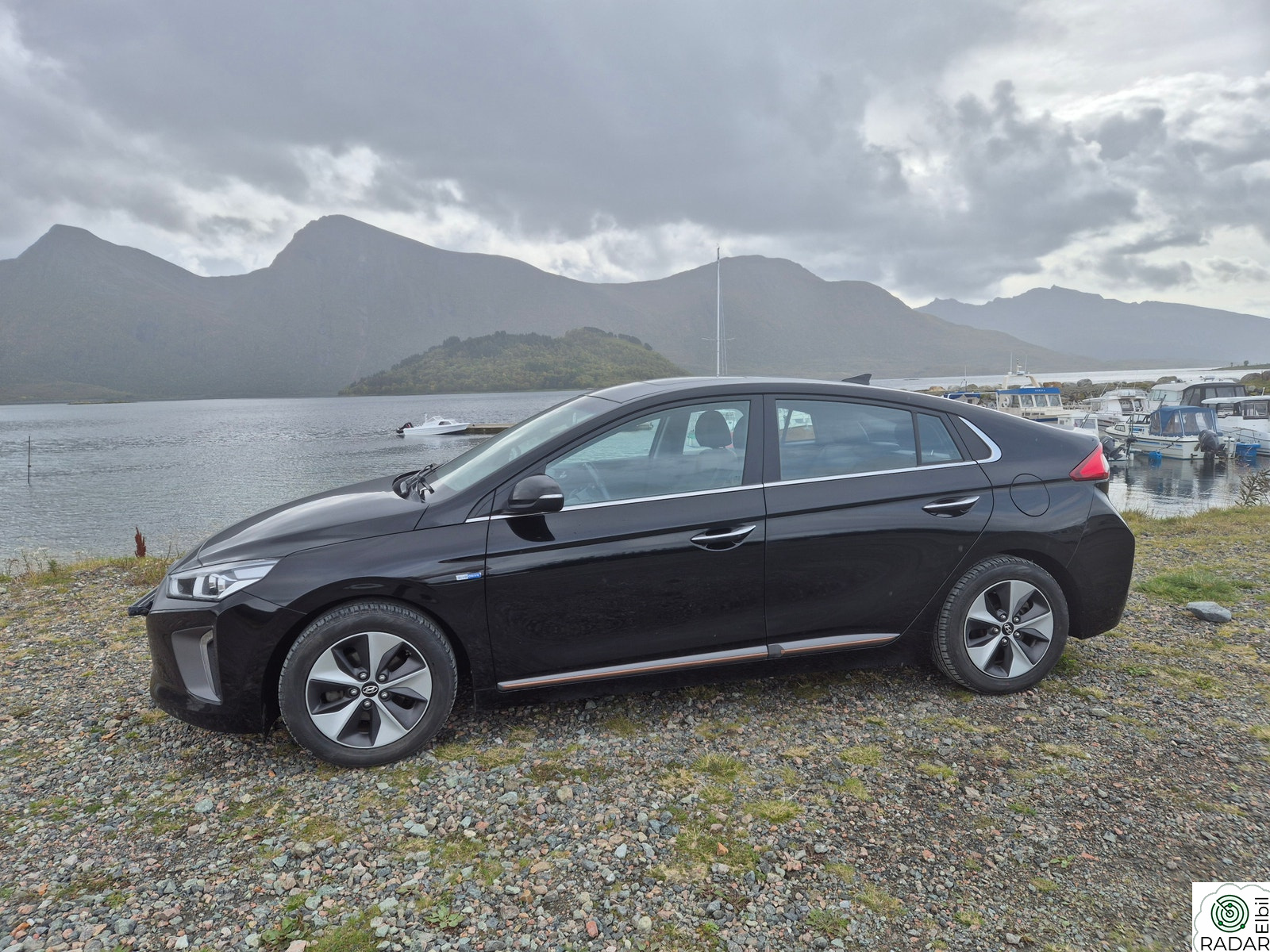 HYUNDAI IONIQ Teknikk