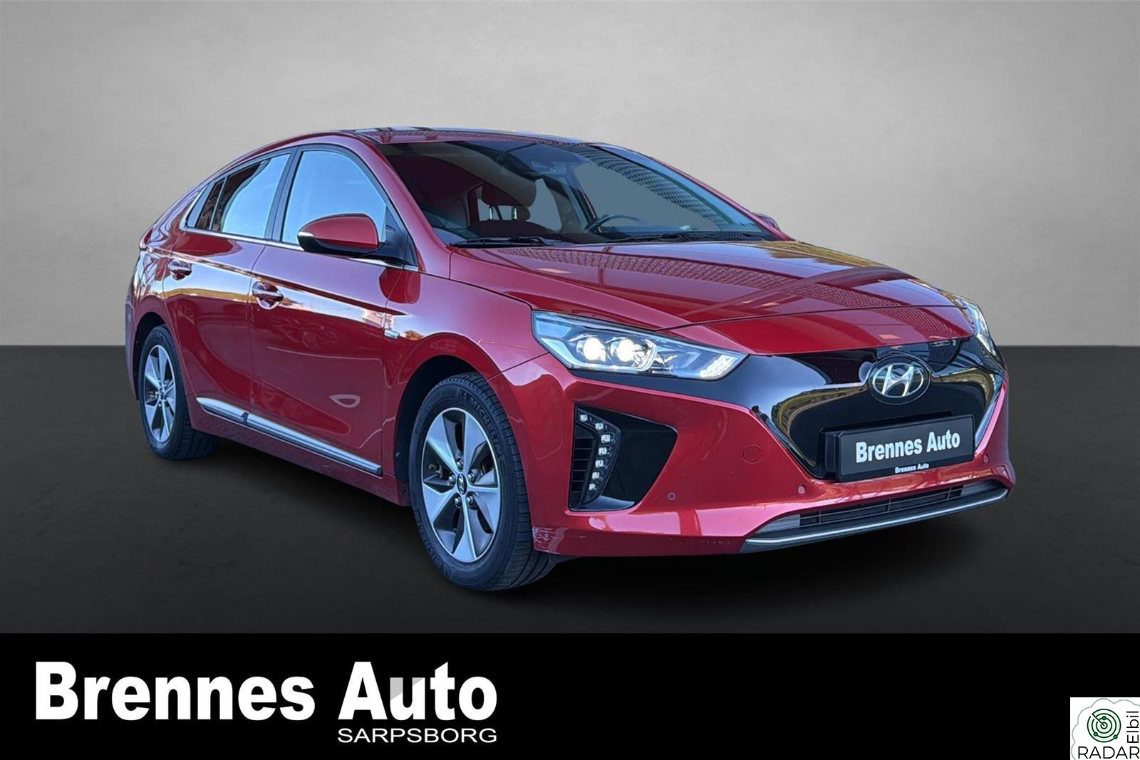 HYUNDAI IONIQ /Kamaera/Rattvarmer/Navigasjon/++