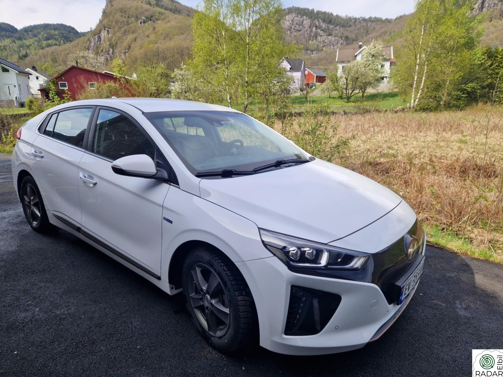 HYUNDAI IONIQ