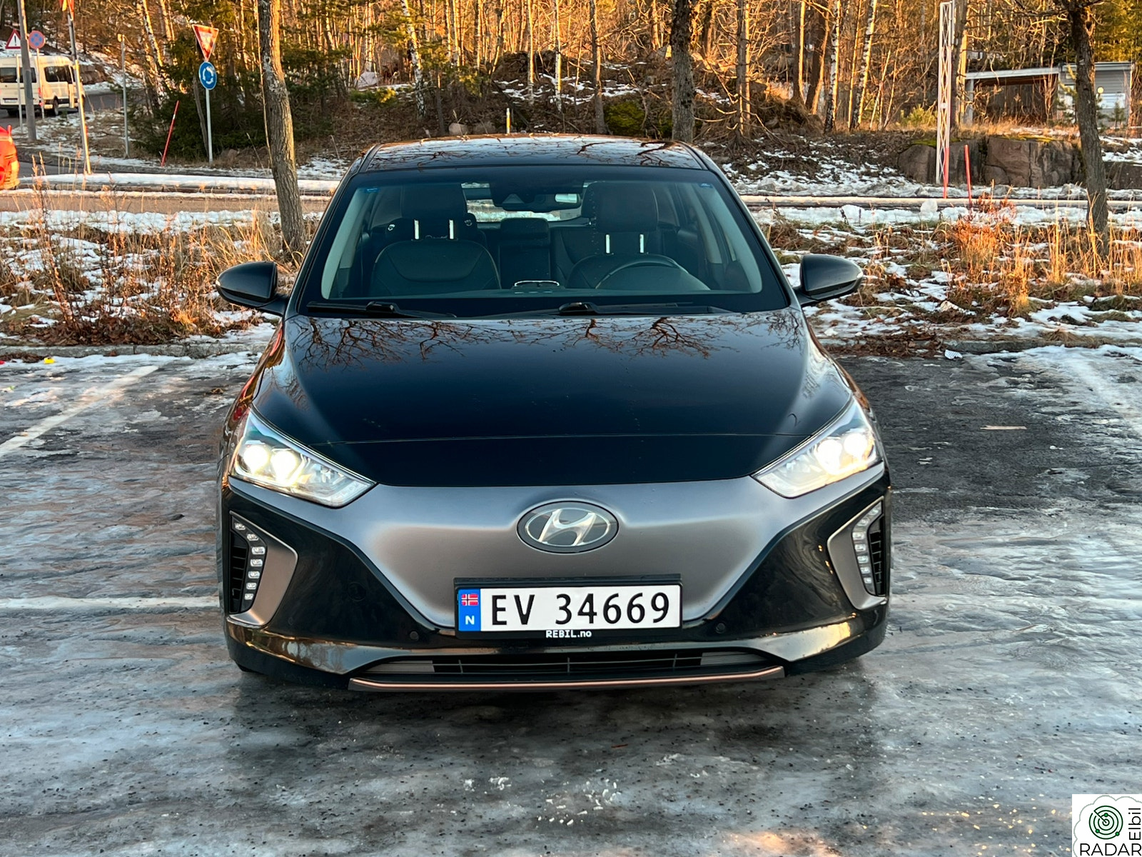 HYUNDAI IONIQ Teknikk