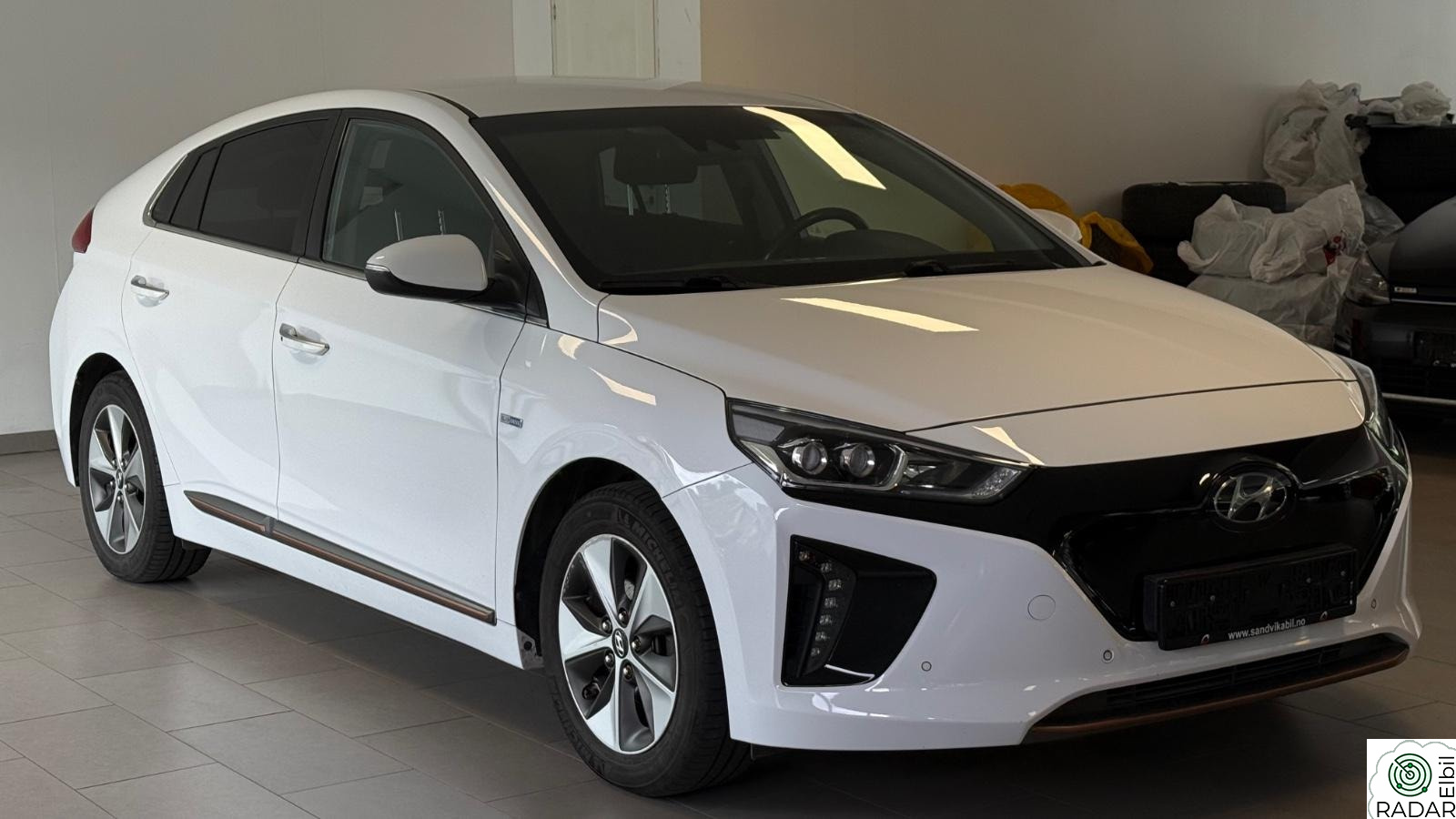 HYUNDAI IONIQ Teknikk ACC Infinity Kamera EU-01.27 1 Eier Naf Test
