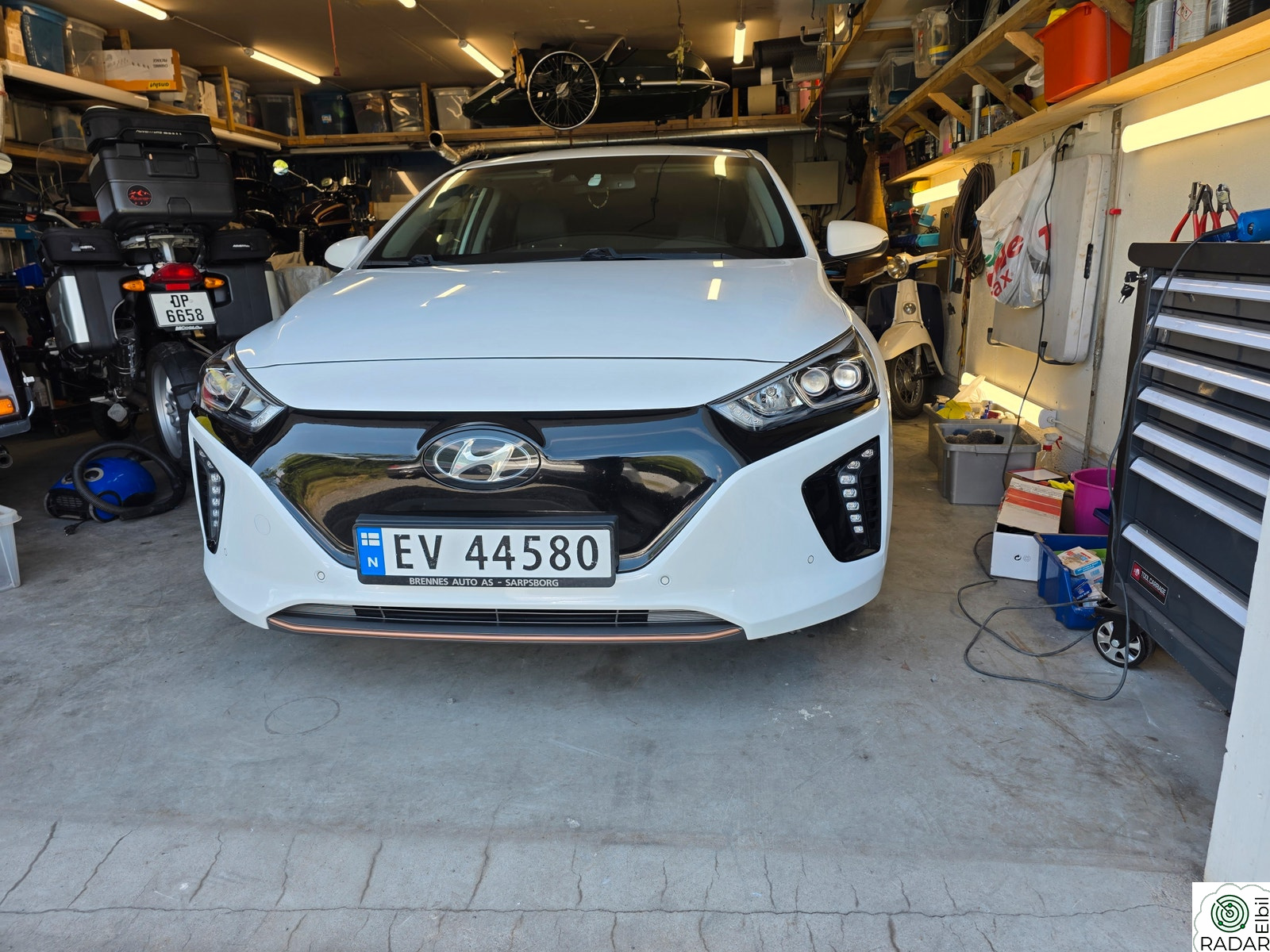 HYUNDAI IONIQ Teknikk