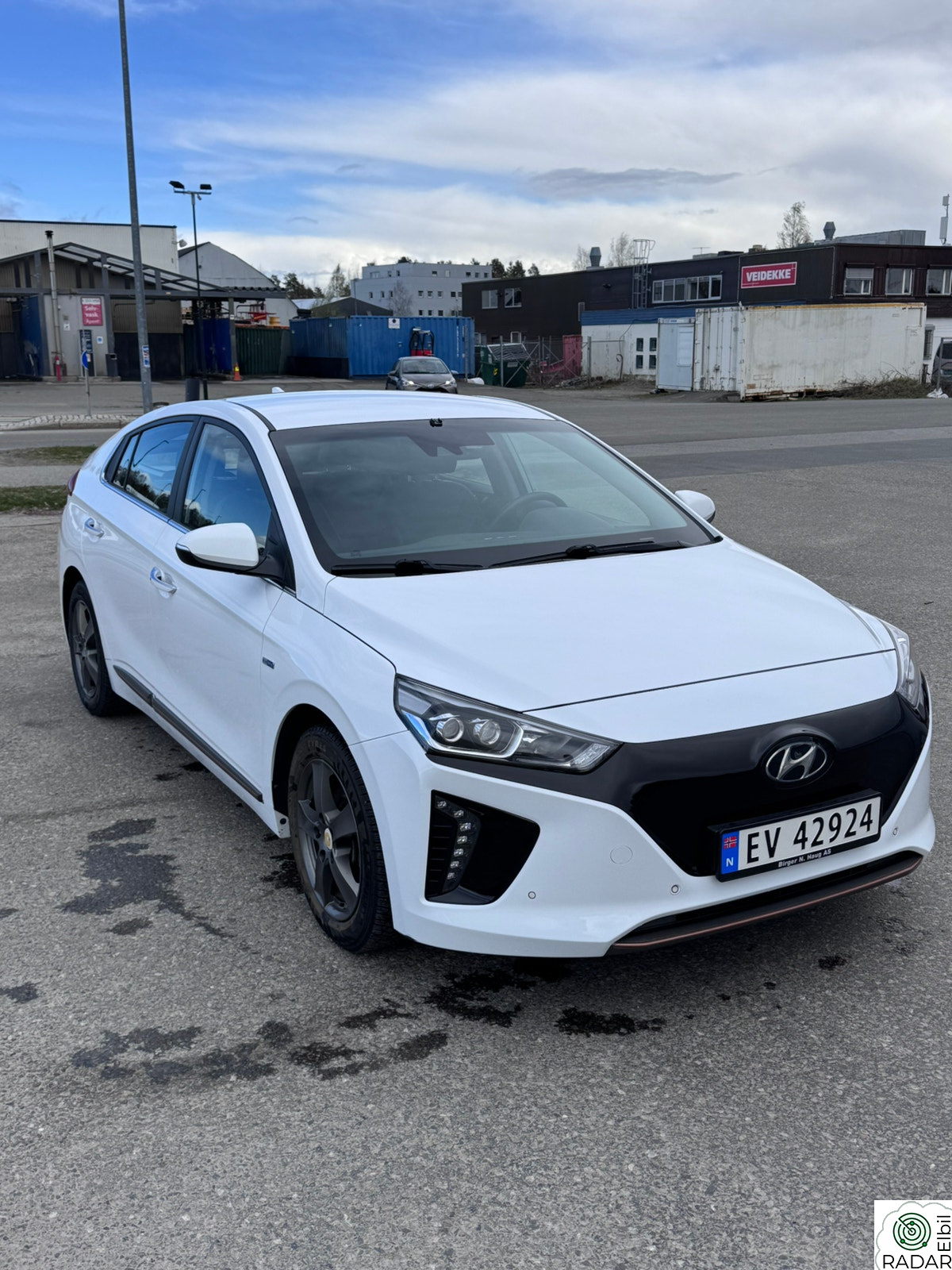 HYUNDAI IONIQ Teknikk, AD Cruise, Navi, Infinity lyd, Skinnseter