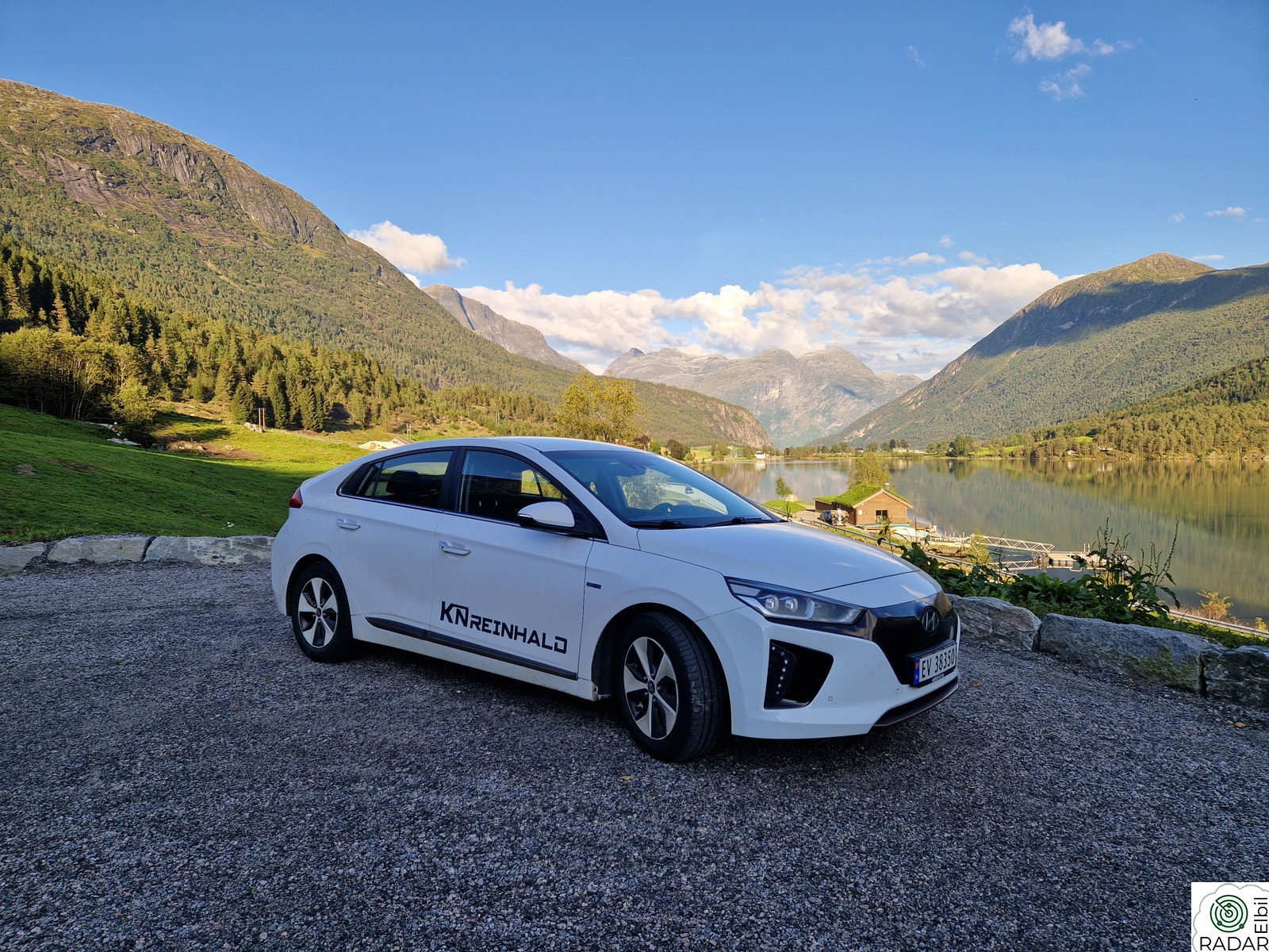 HYUNDAI IONIQ