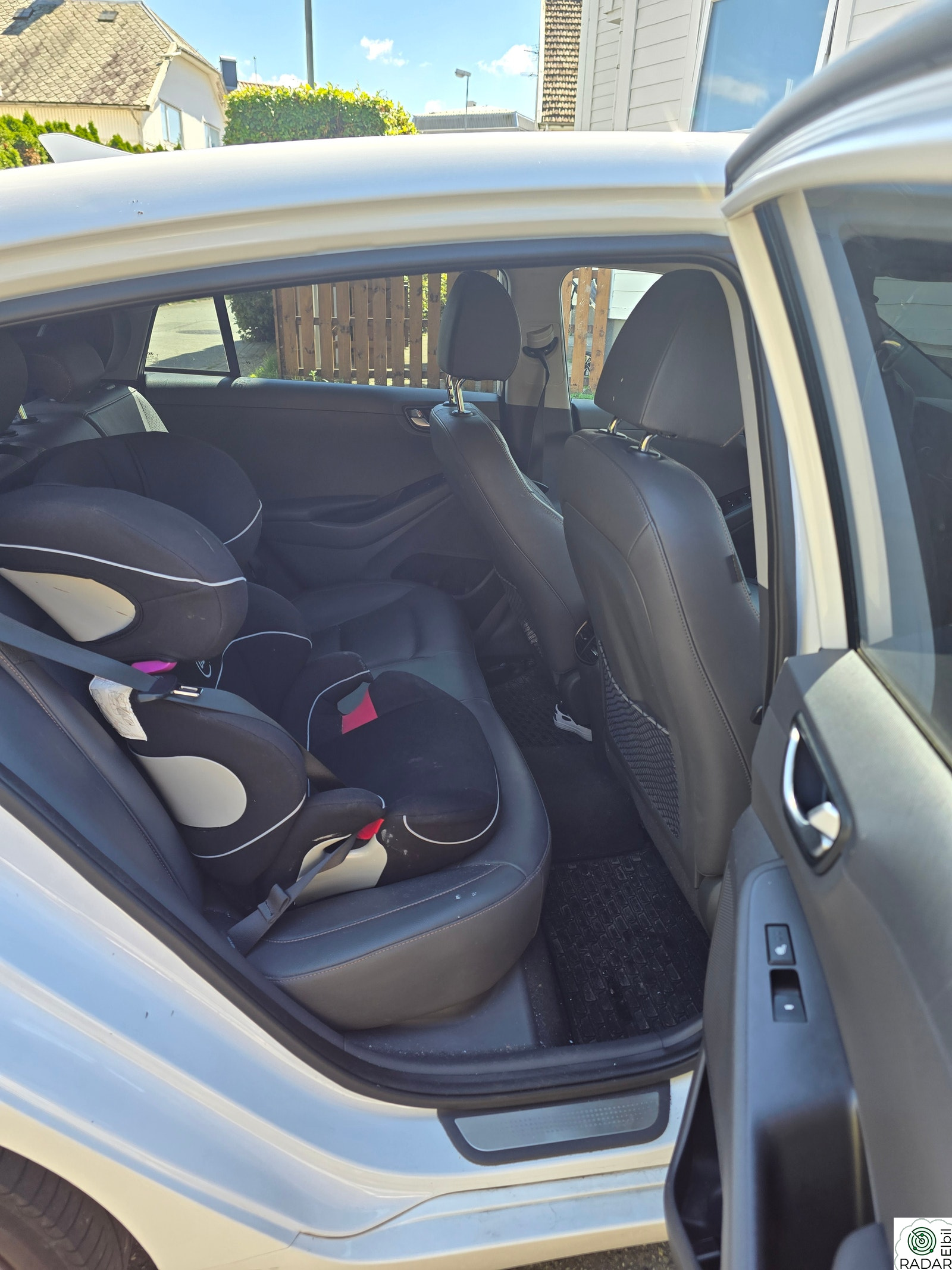 HYUNDAI IONIQ Teknikk