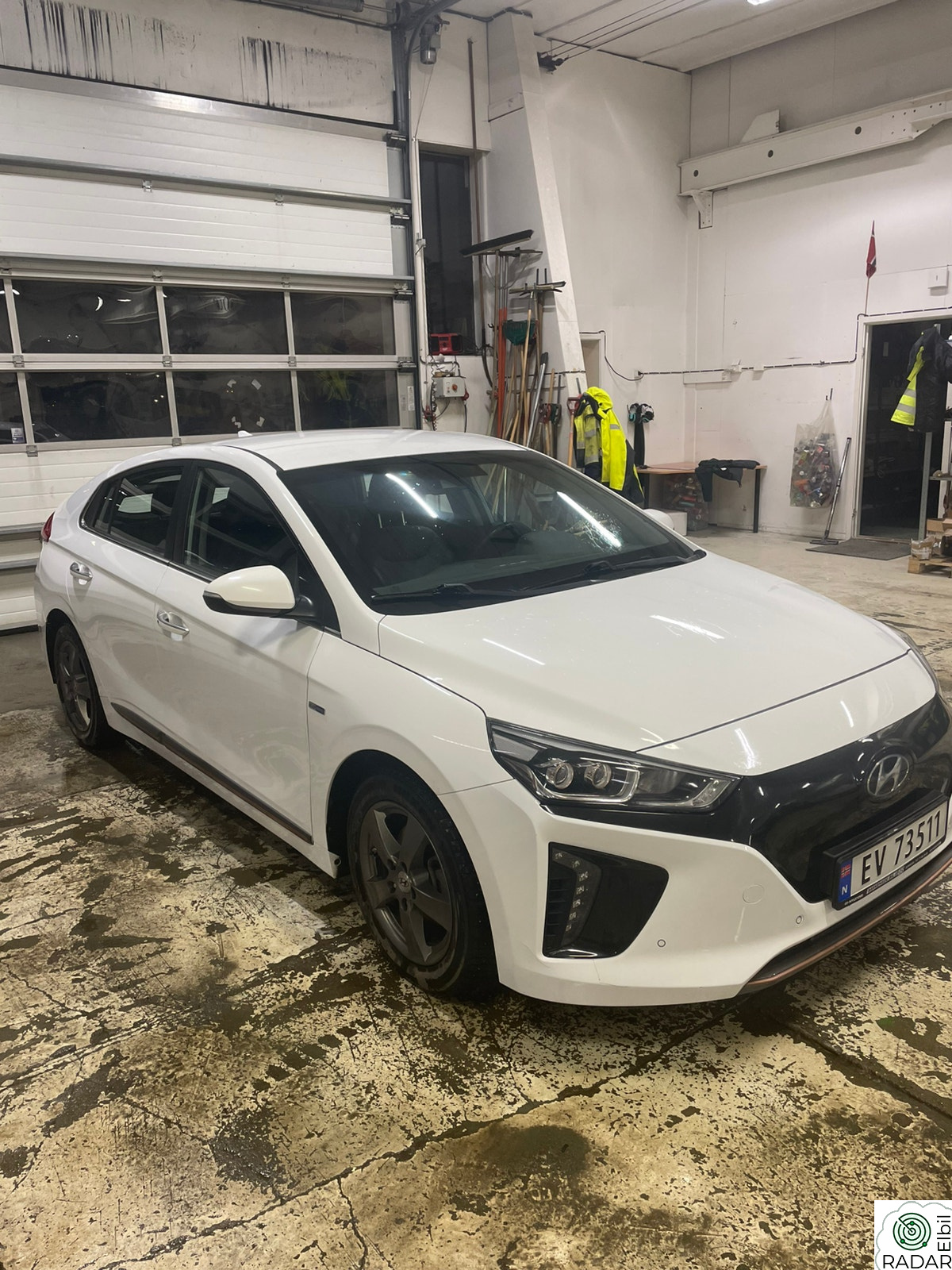 HYUNDAI IONIQ