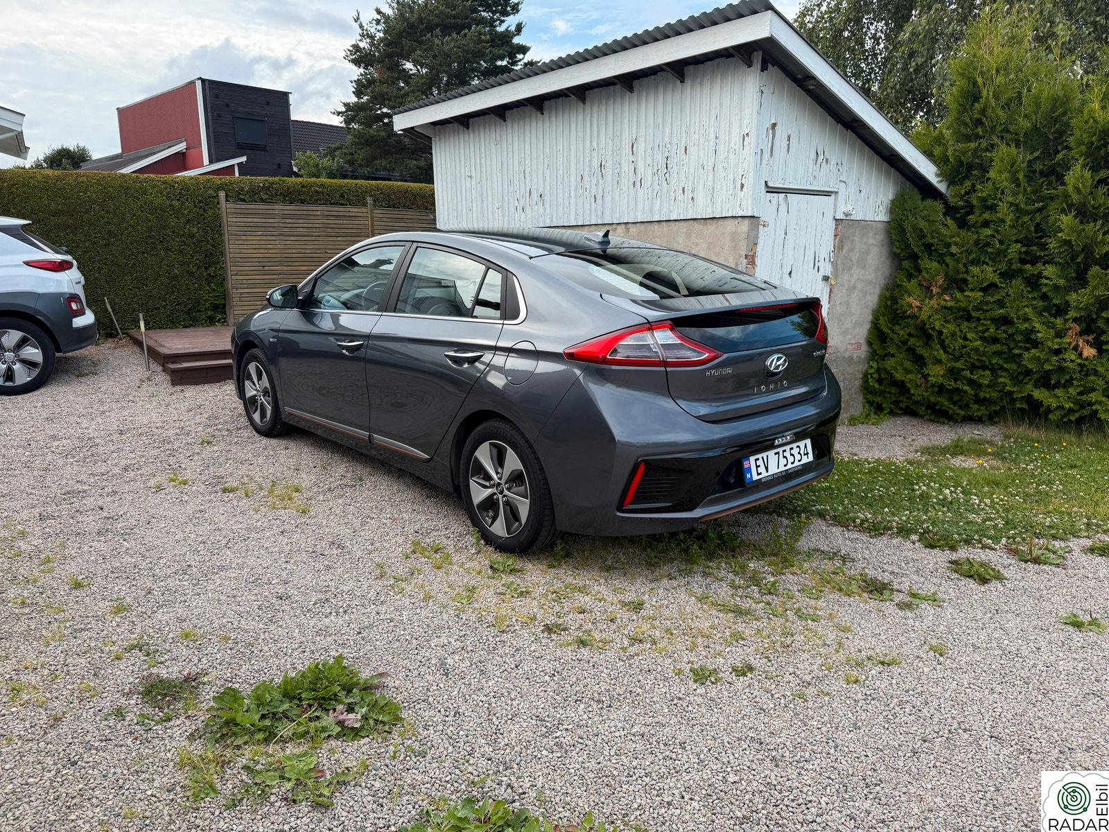 HYUNDAI IONIQ Teknikk