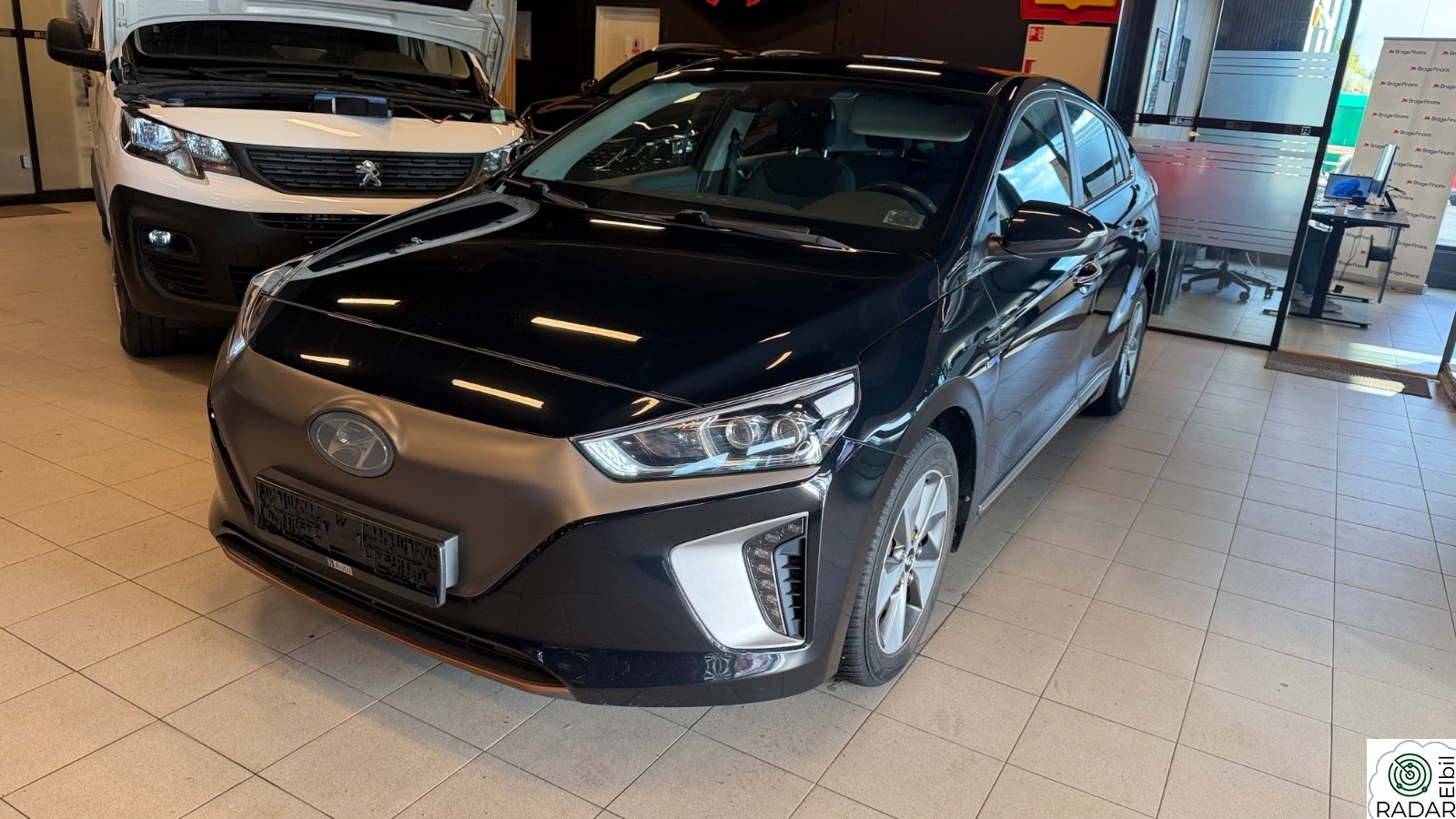 HYUNDAI IONIQ Ny eu/ Navi / ACC/ R.Kam/ DAB / Flott bil med lav km