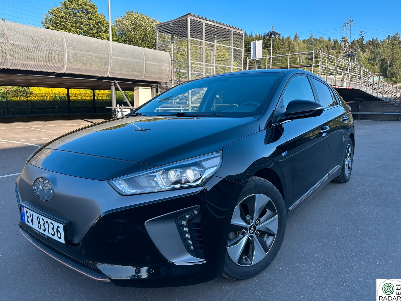 HYUNDAI IONIQ TEKNIKK/SKINN/RYGGEKAMERA/DAB+++
