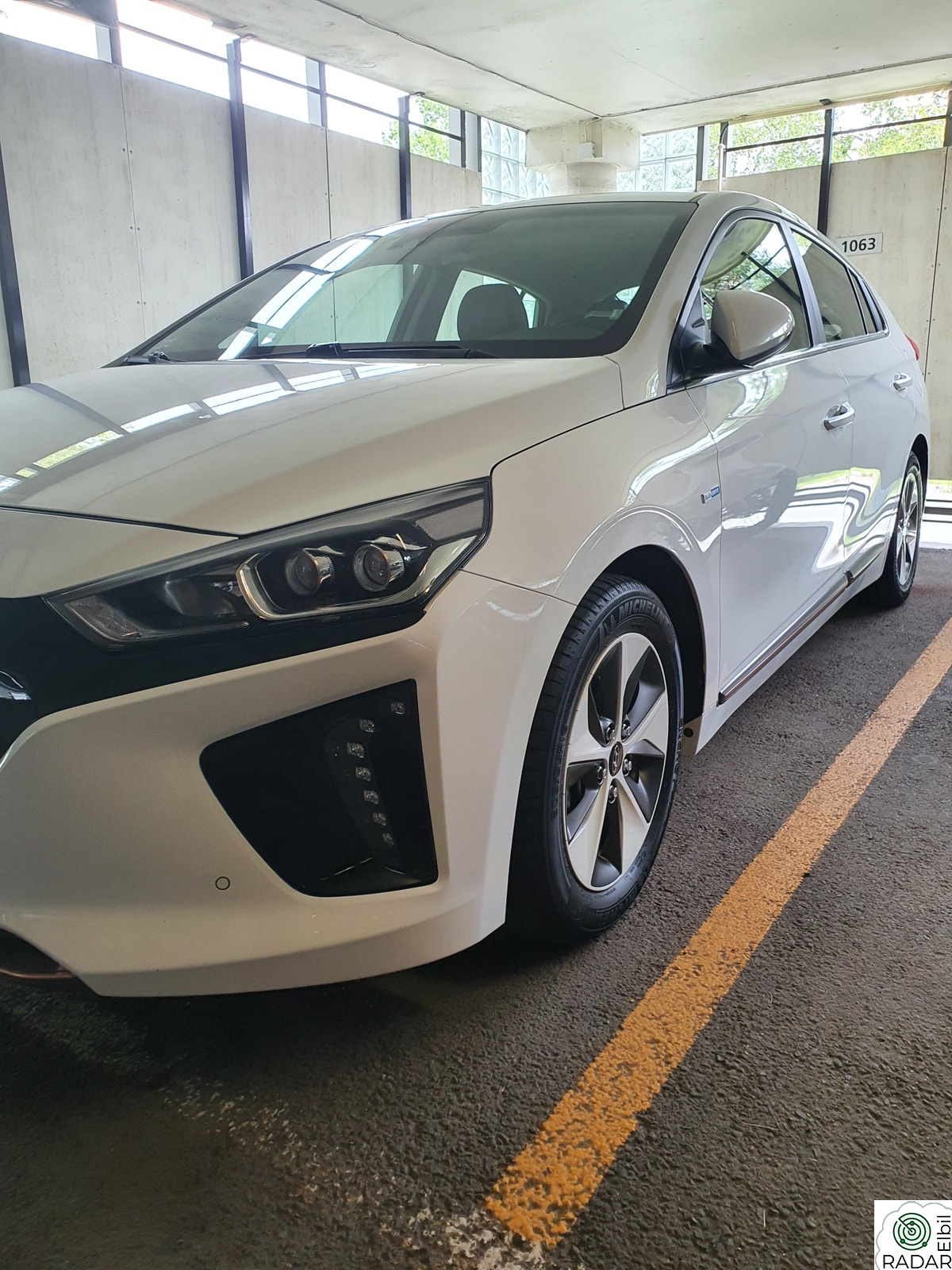 HYUNDAI IONIQ Teknikk