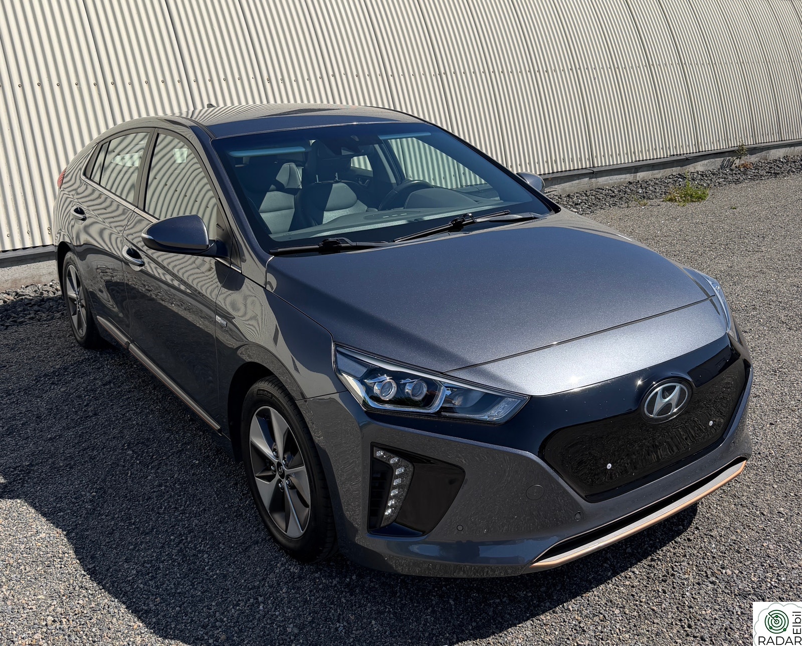 HYUNDAI IONIQ 280KM/ACC/NAVI/R.KAM/SKINN/INFINITY/NyPOLERT/TEKNIKk